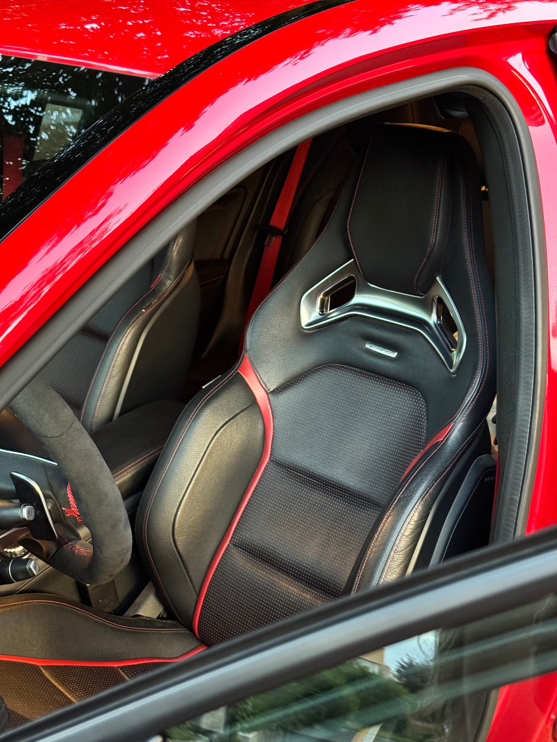 MERCEDES-BENZ A 45 AMG 4m-image-6