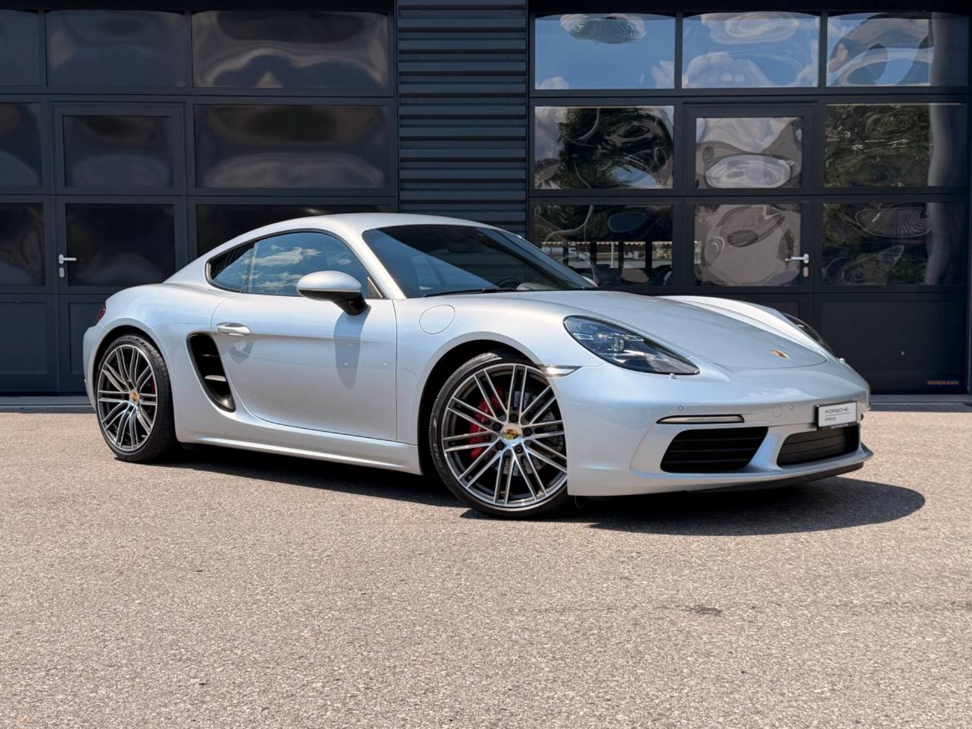 PORSCHE 718 Cayman S-image-7