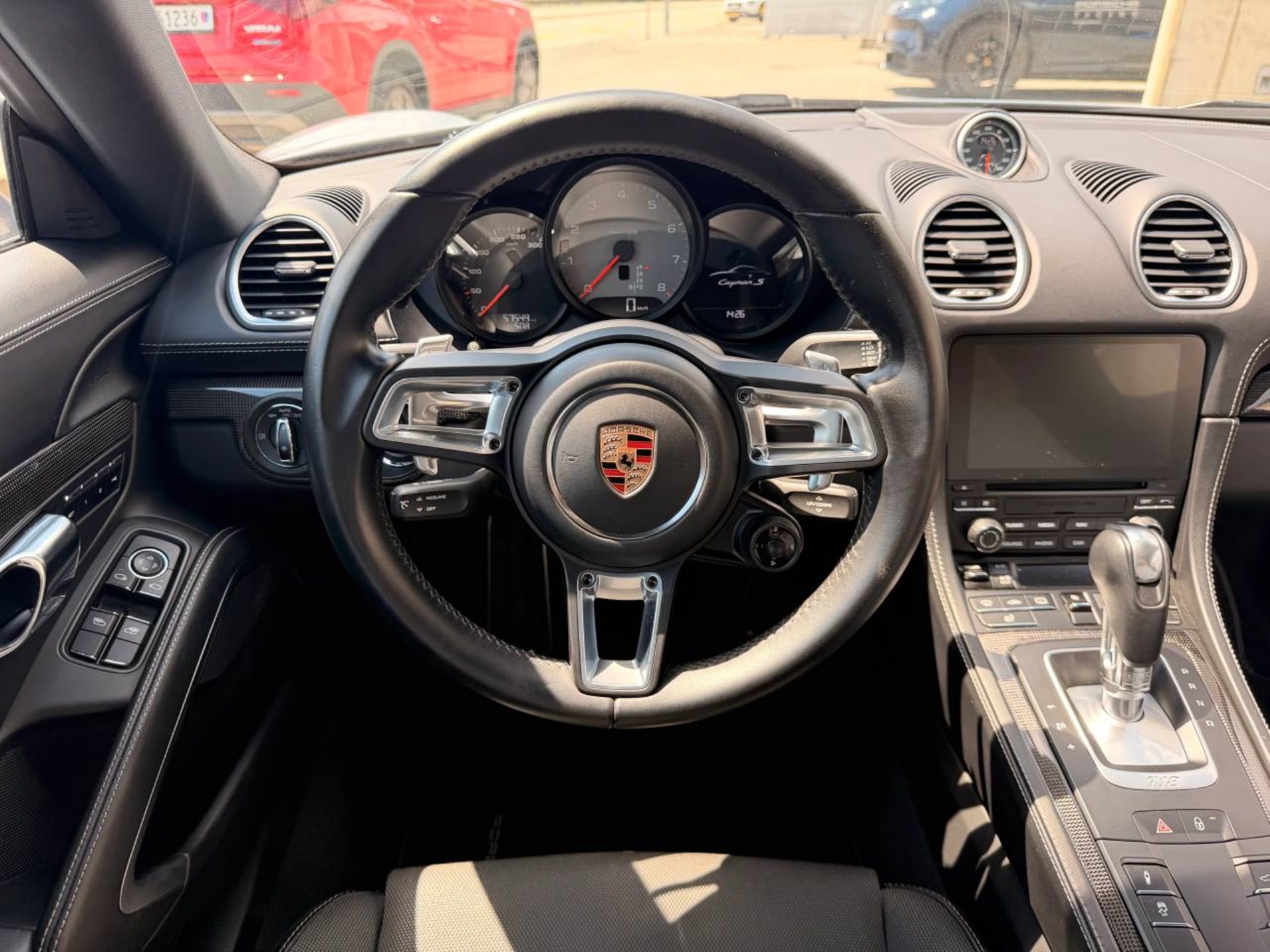 PORSCHE 718 Cayman S-image-14