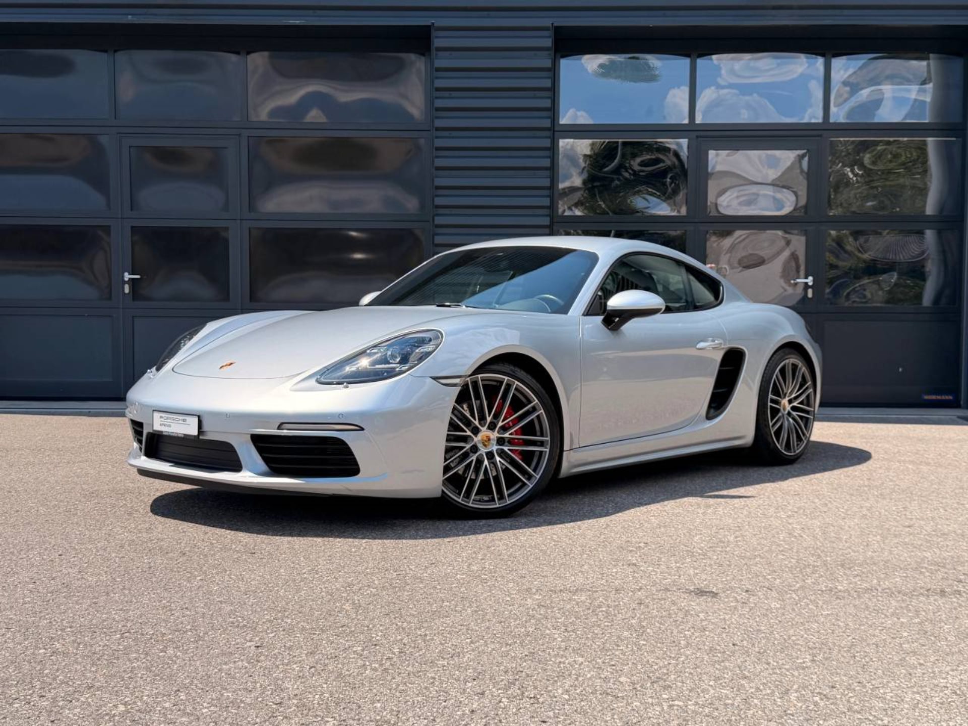 PORSCHE 718 Cayman S