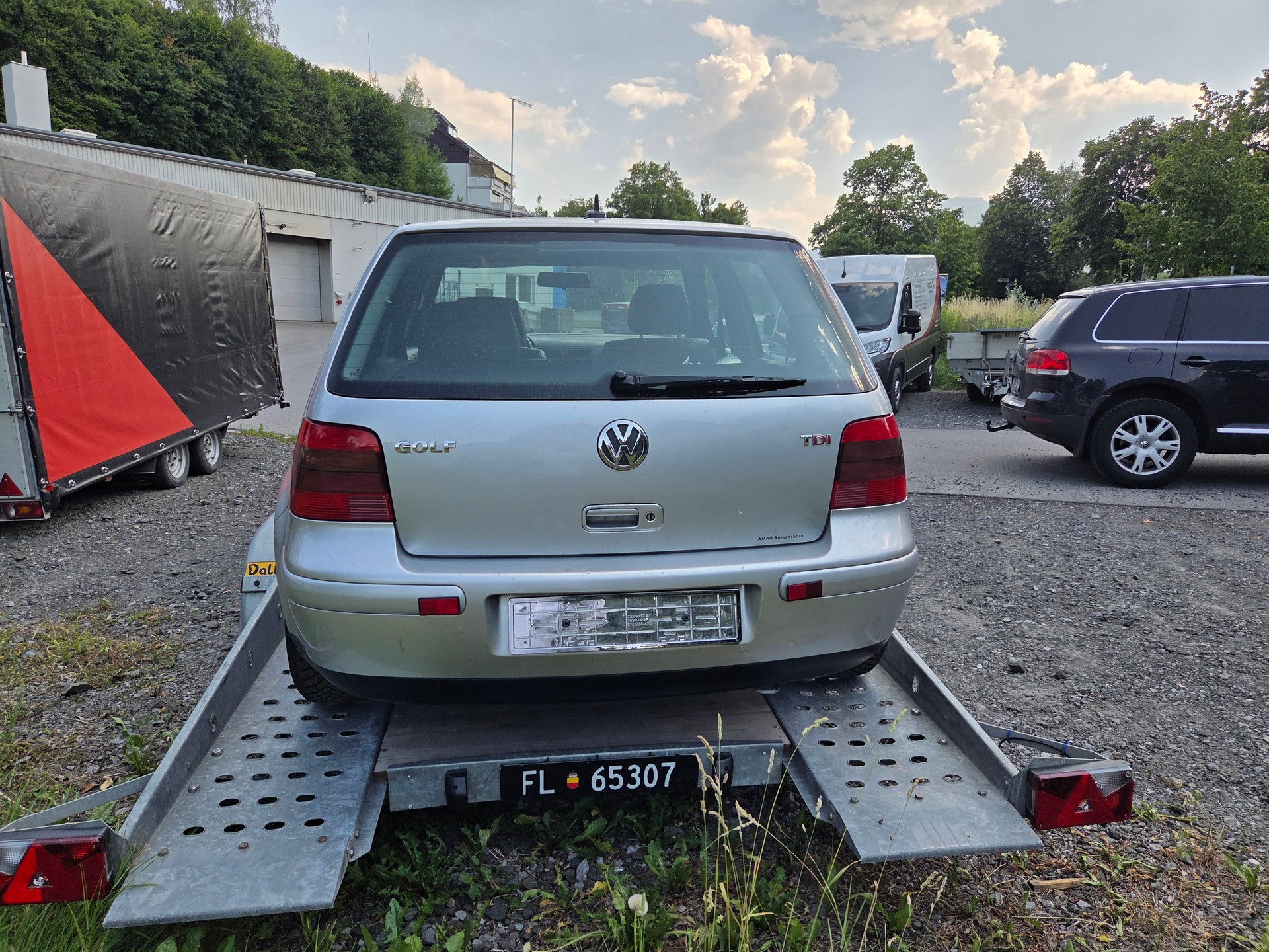 VW GOLF-image-3