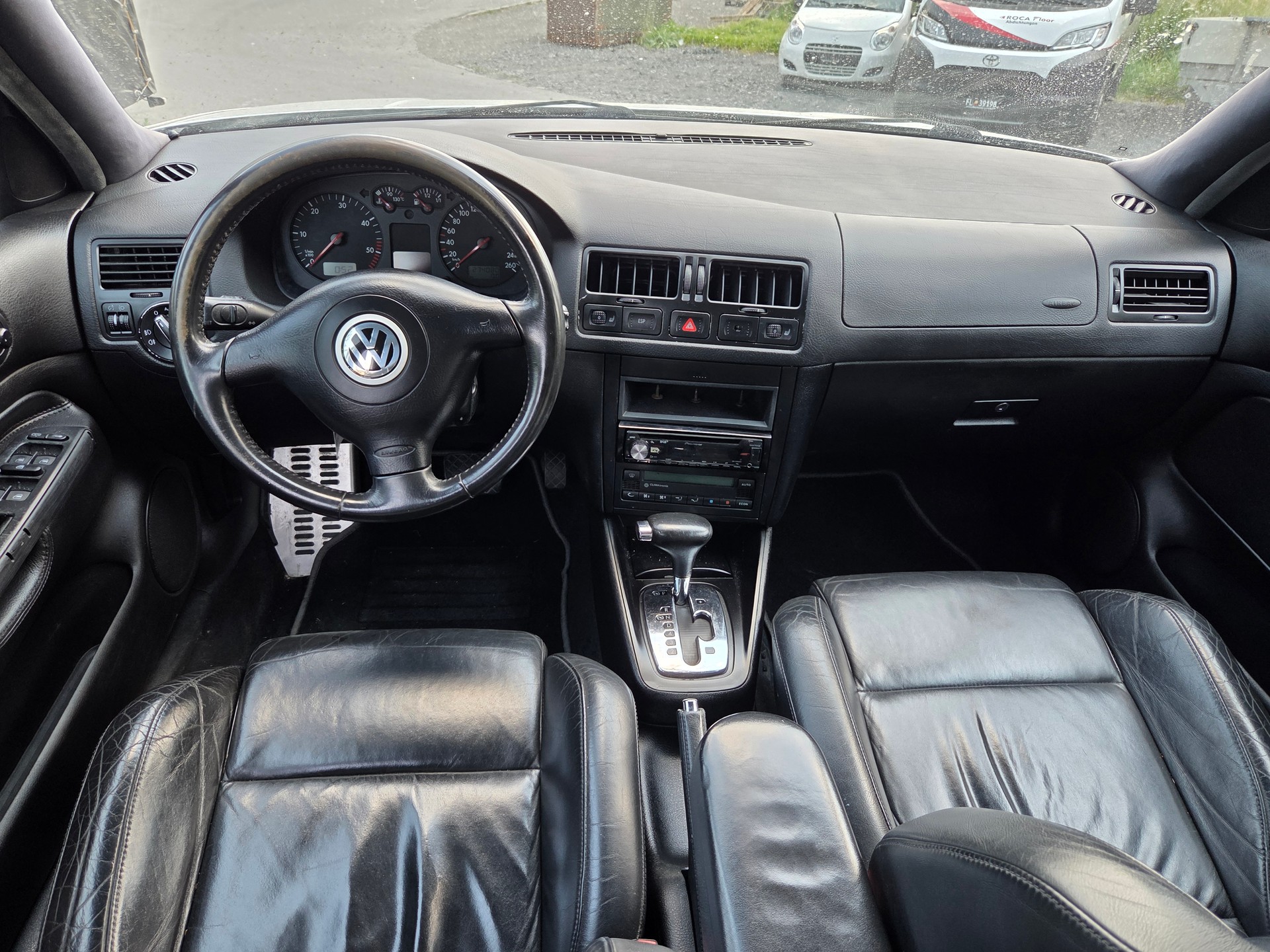 VW GOLF-image-4
