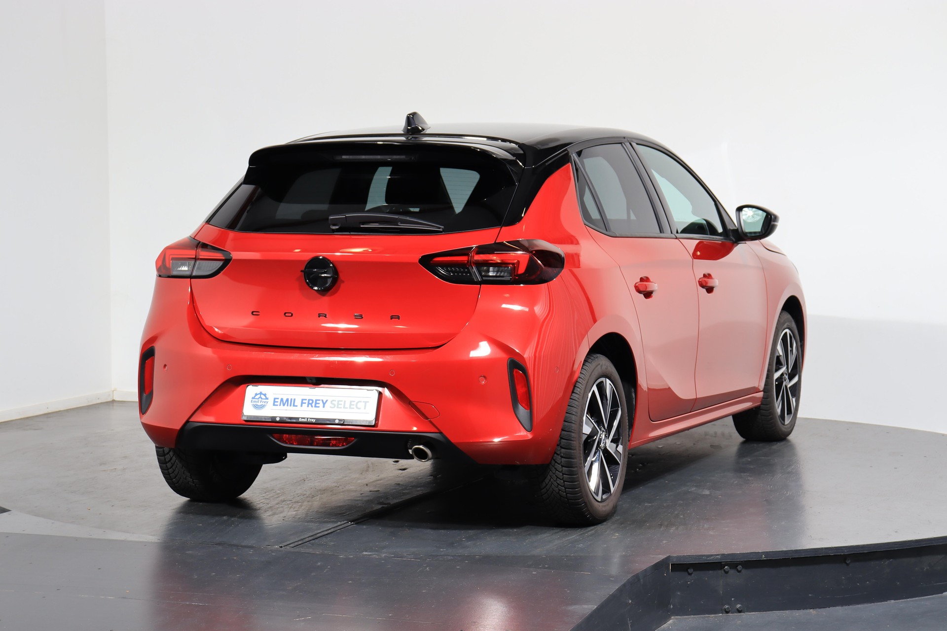 OPEL Corsa 1.2 T GS-image-2