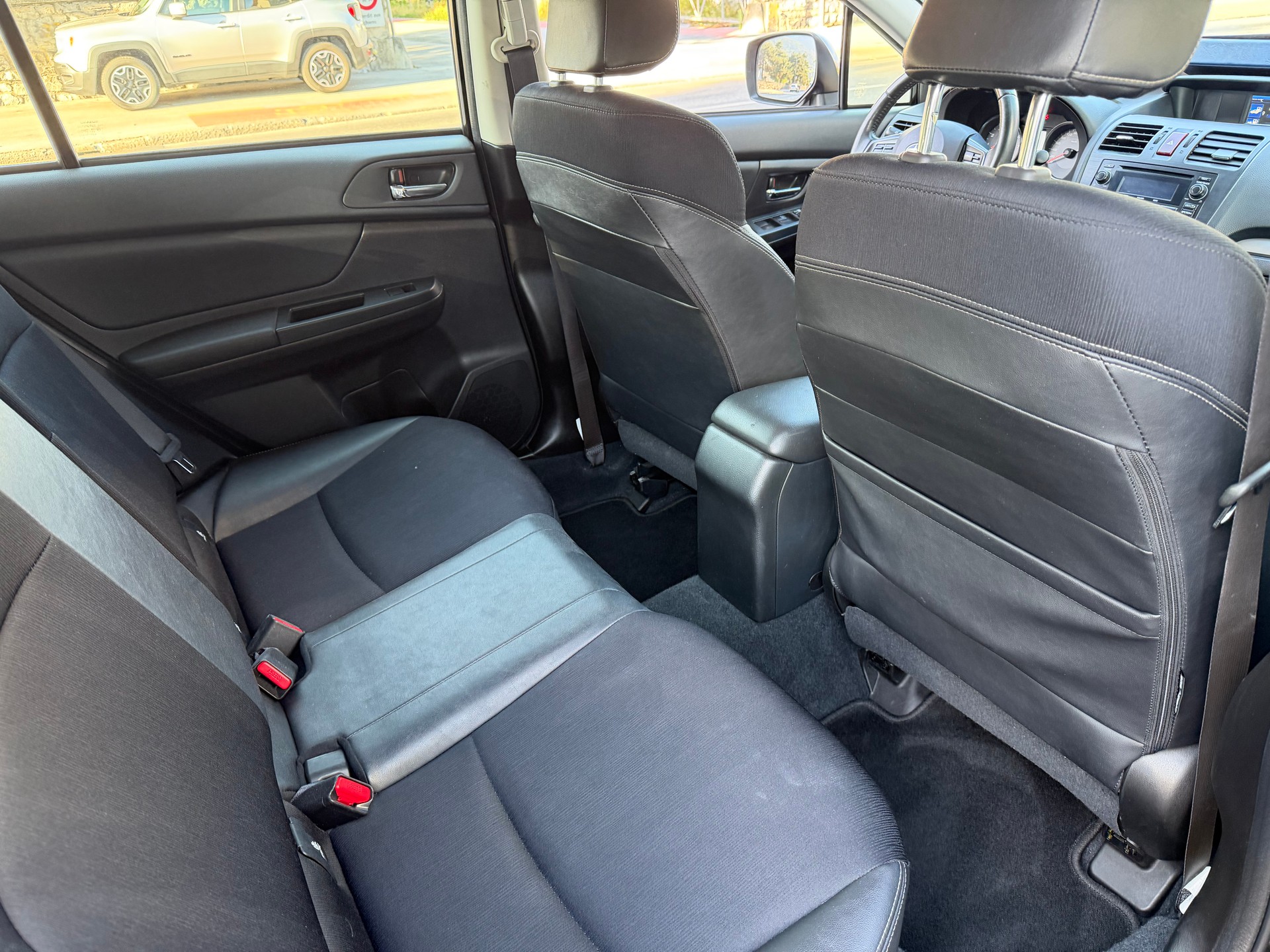 SUBARU Impreza 1.6 Swiss two CVT-image-14