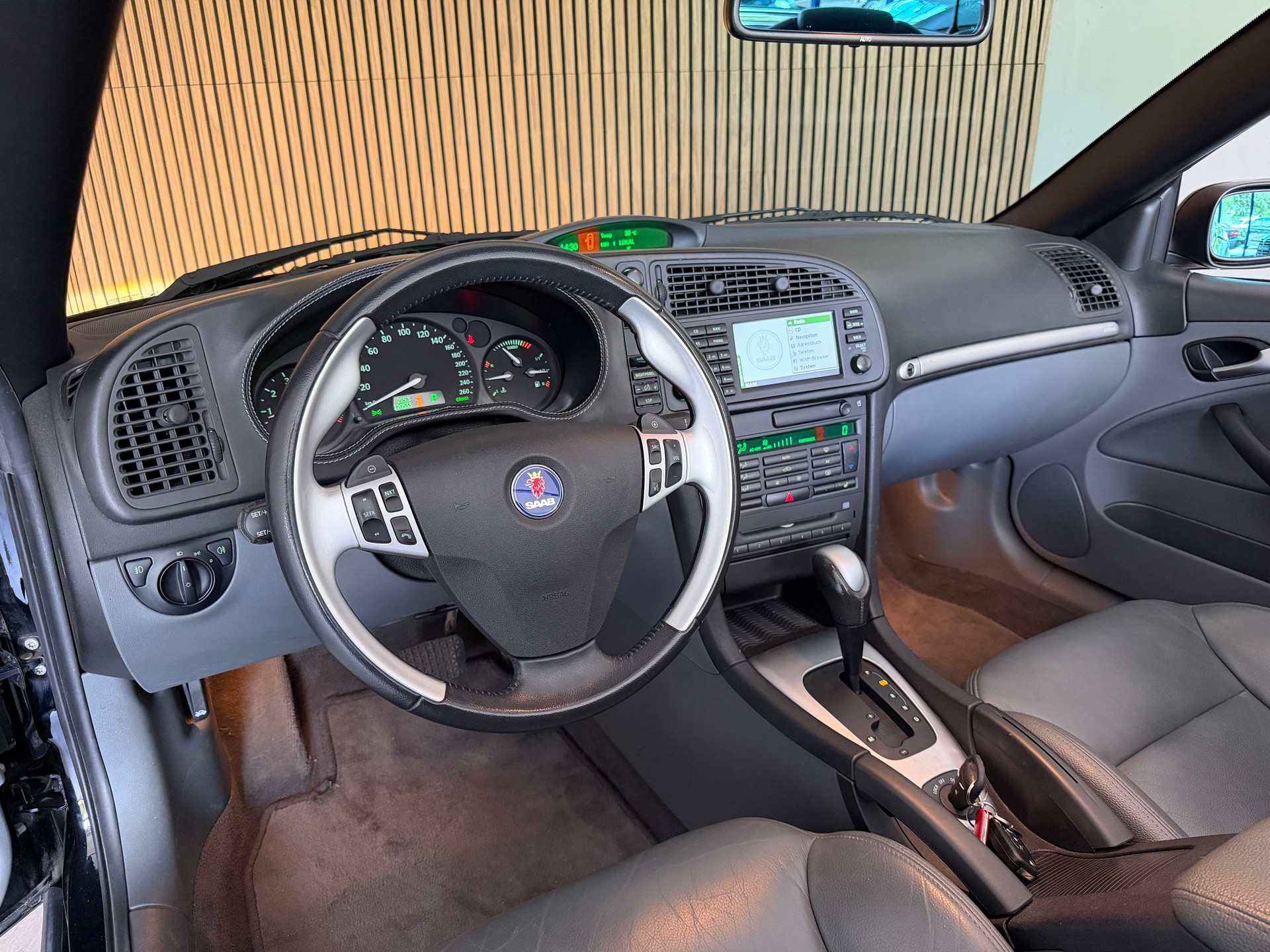 SAAB 9-3 2.8T V6 Aero-image-11