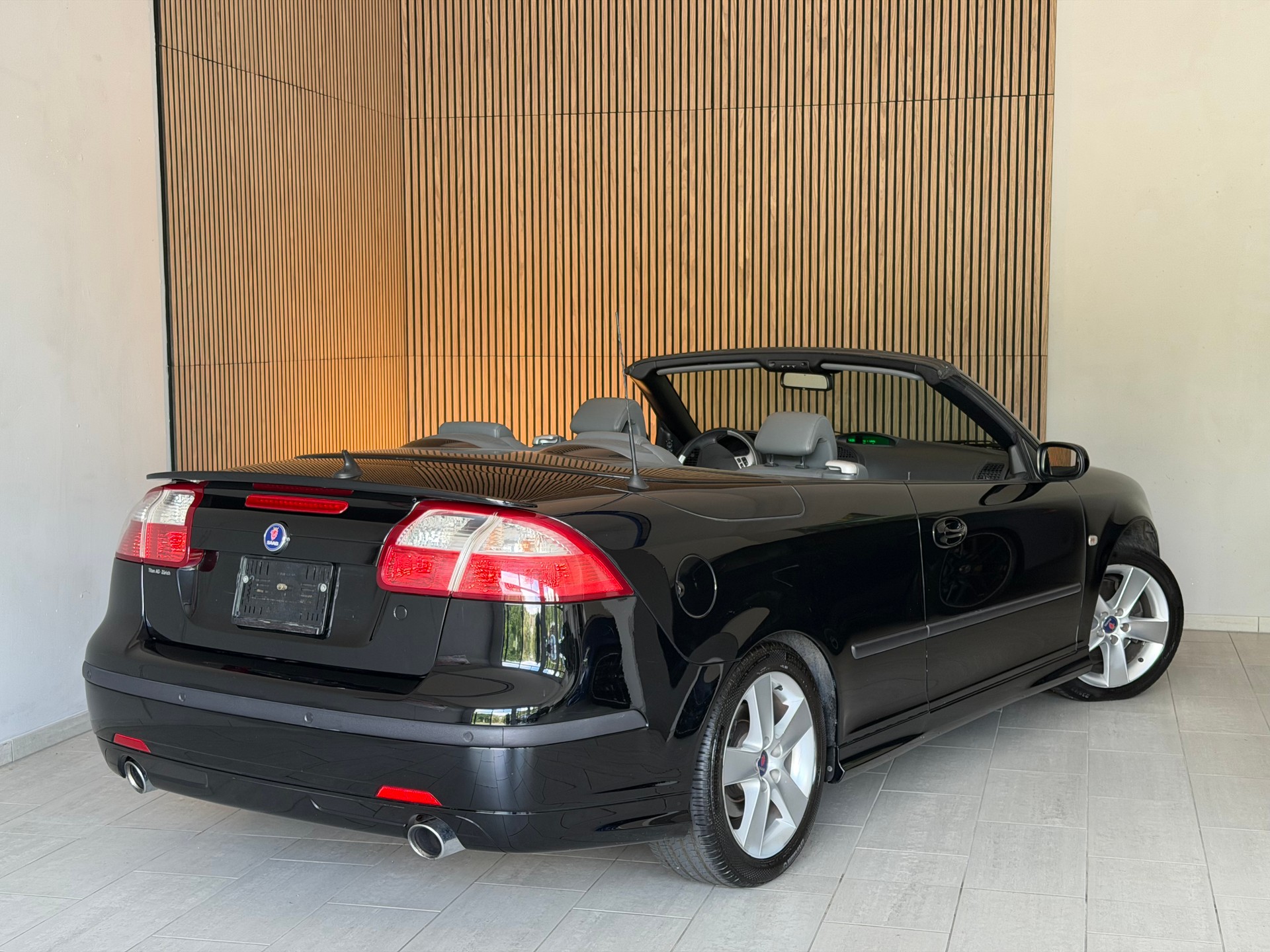 SAAB 9-3 2.8T V6 Aero-image-8