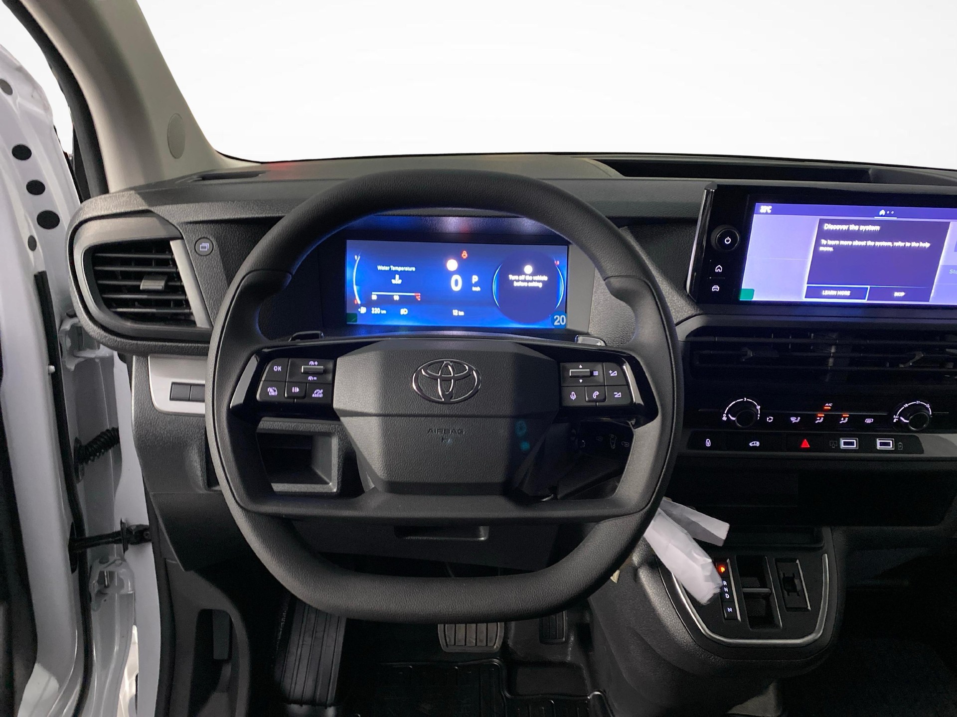 TOYOTA PROACE Van L1 2.0 D Advanced-image-8