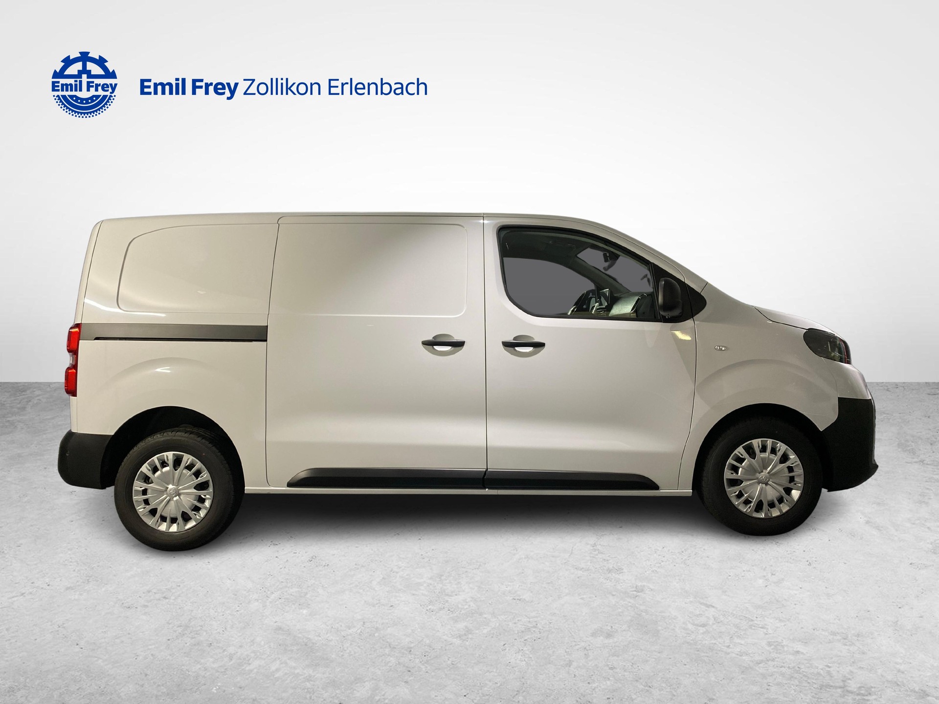 TOYOTA PROACE Van L1 2.0 D Advanced-image-5