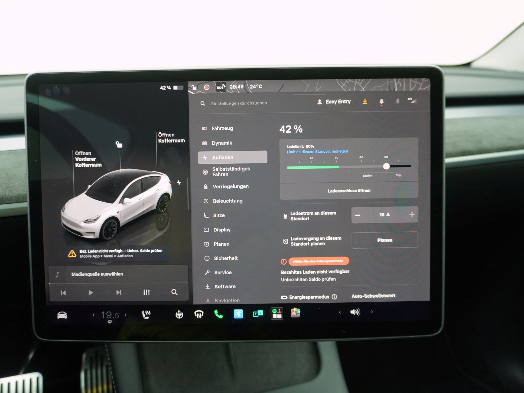 TESLA Model Y Long Range Dual AWD-image-14