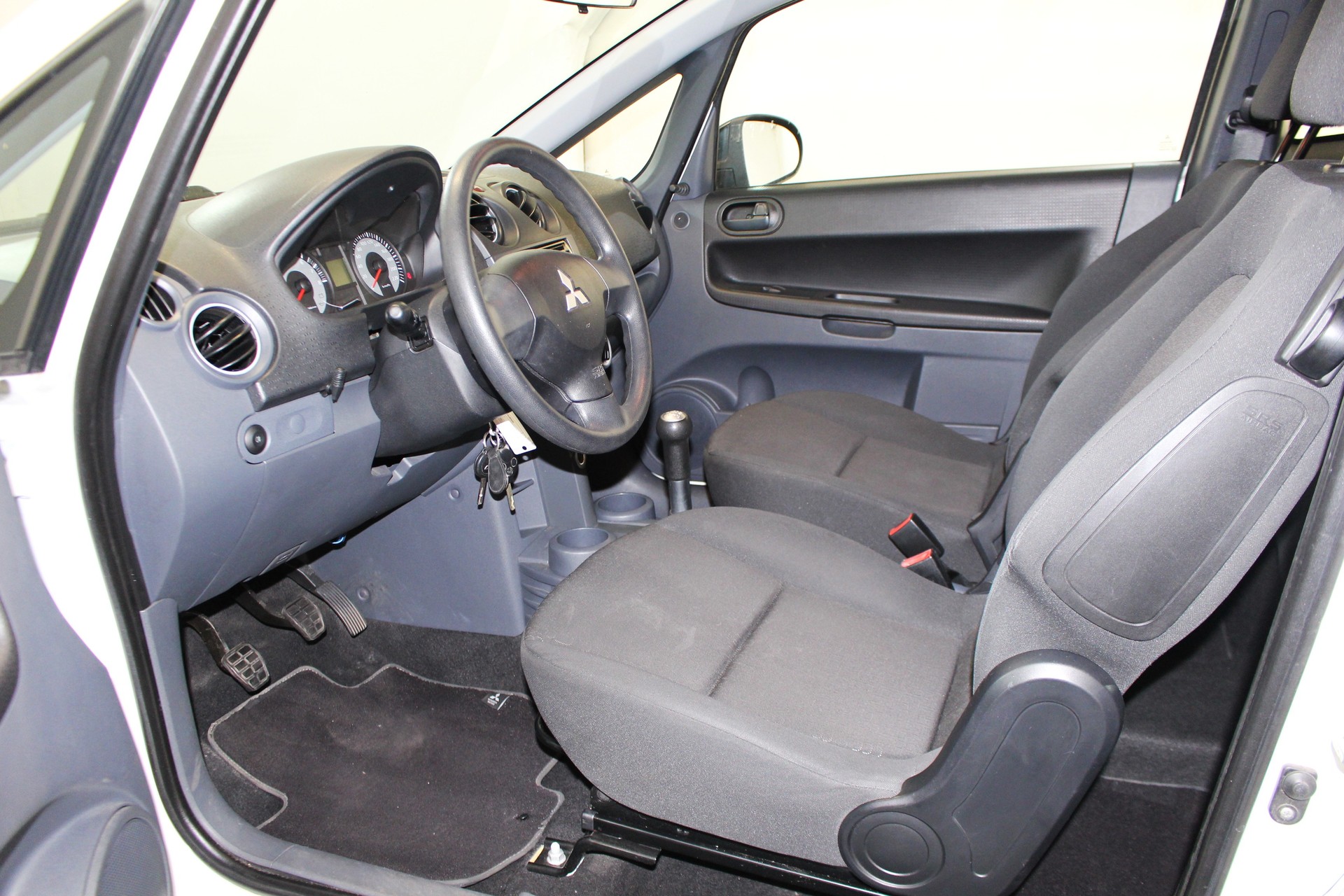 MITSUBISHI Colt 1.1 12V Super Goal-image-6