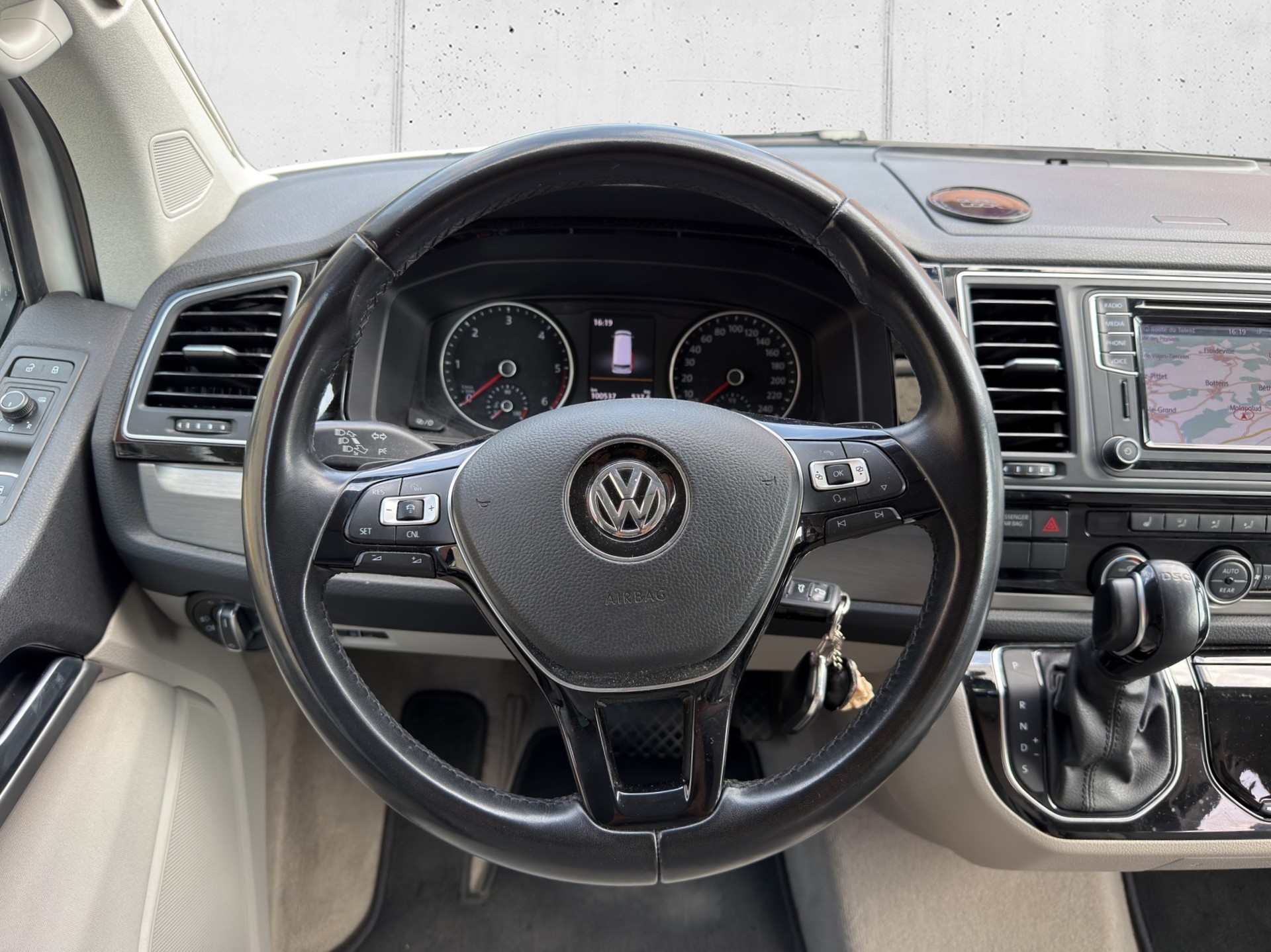 VW T6 California 2.0 Bi-TDI Ocean GREY 4Motion DSG-image-14