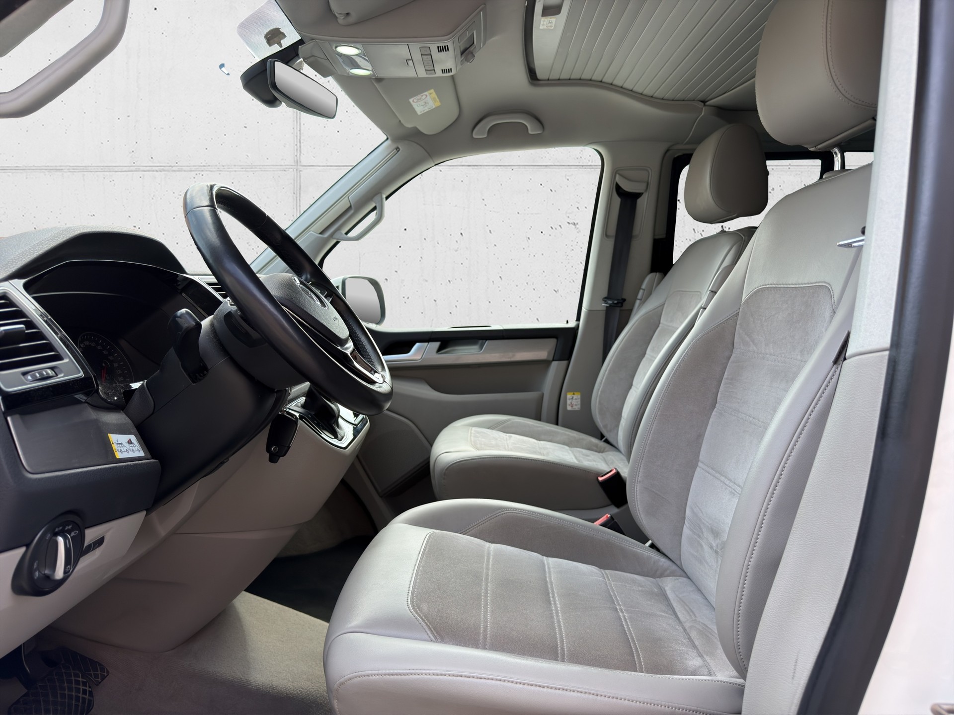 VW T6 California 2.0 Bi-TDI Ocean GREY 4Motion DSG-image-11