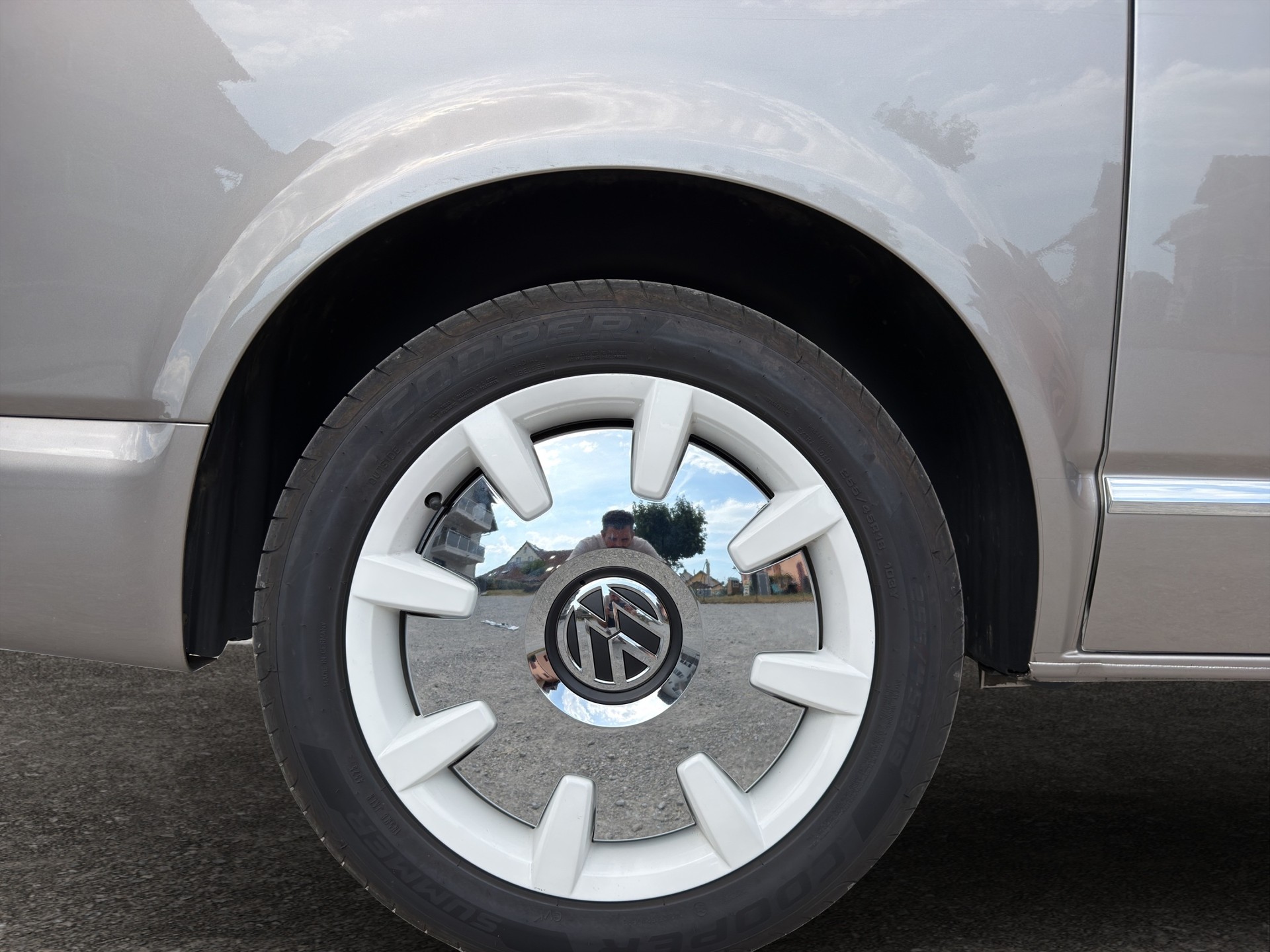 VW T6 California 2.0 Bi-TDI Ocean GREY 4Motion DSG-image-30