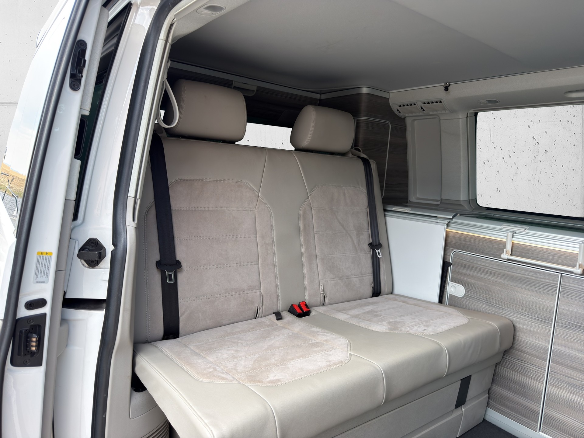 VW T6 California 2.0 Bi-TDI Ocean GREY 4Motion DSG-image-20