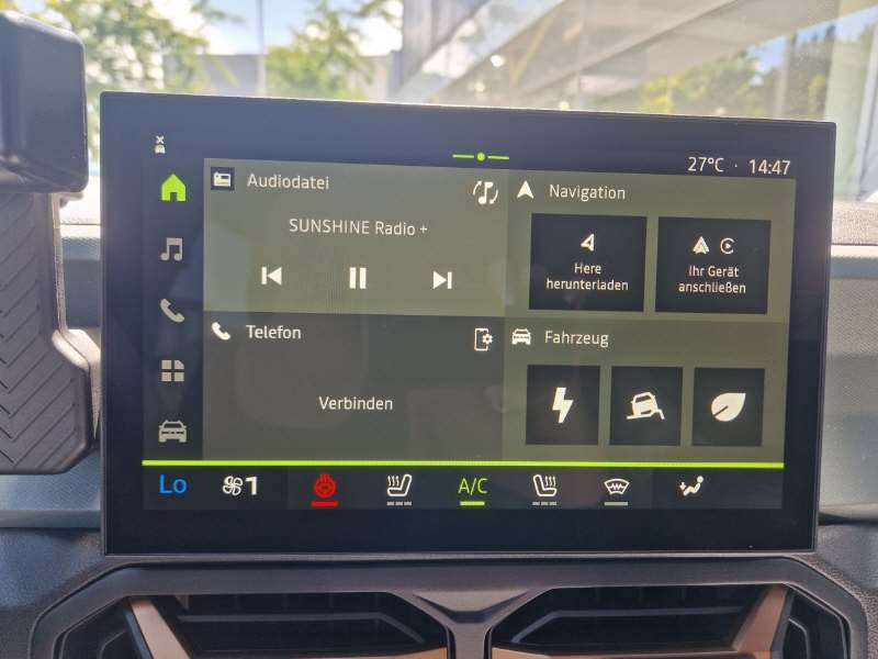 DACIA Duster 1.2 Hybrid Extreme 4WD-image-8