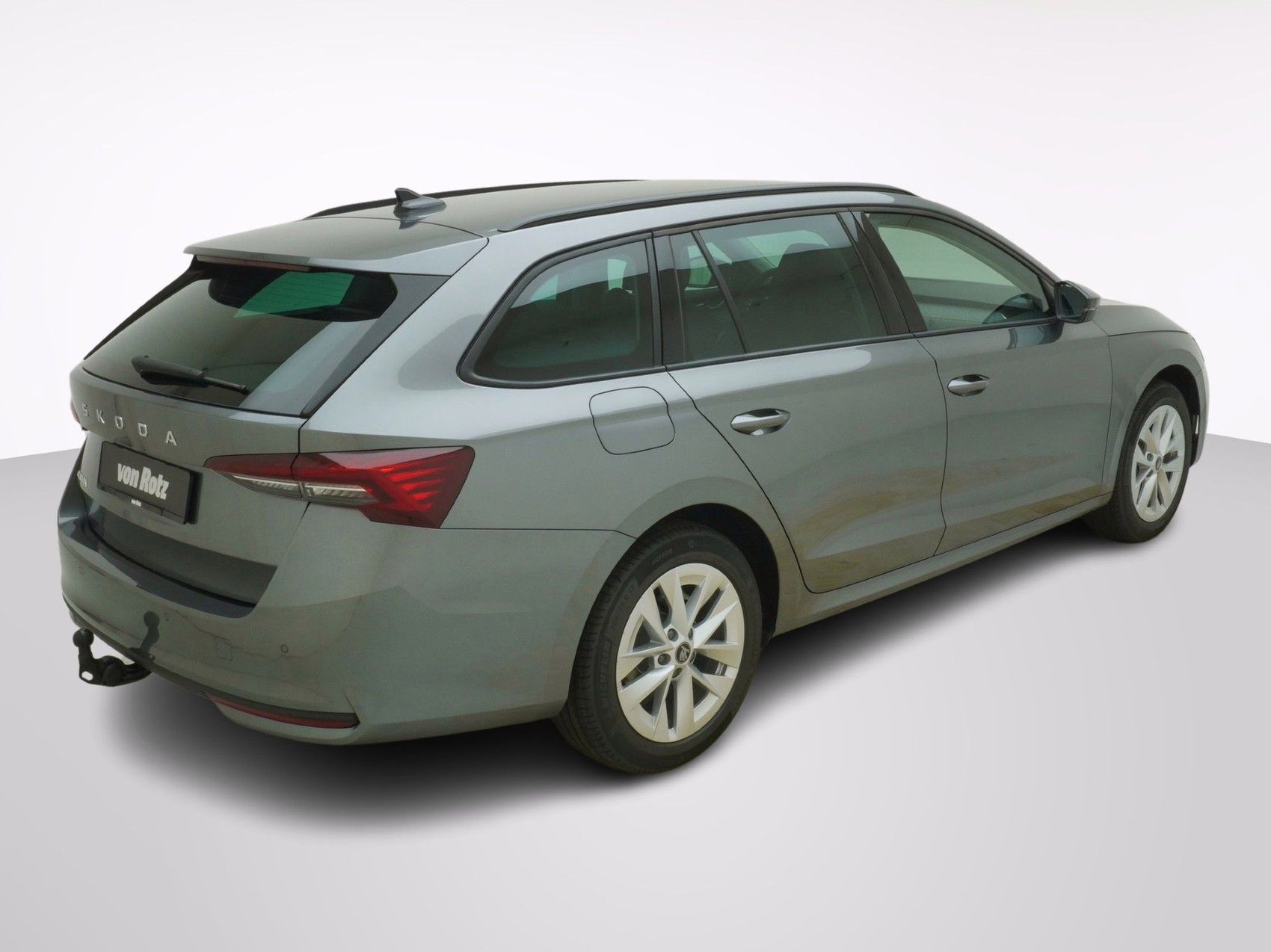 SKODA Octavia 2.0 TSI Selection-Loft 4x4 DSG-image-4
