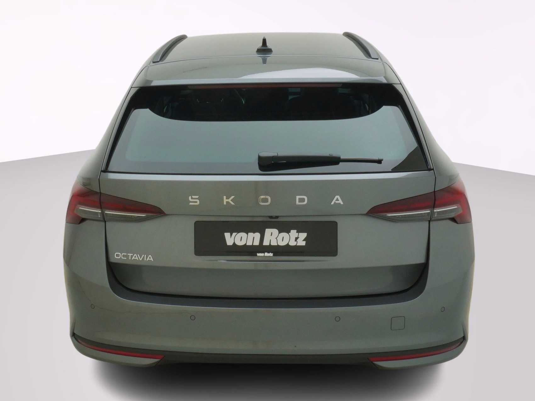 SKODA Octavia 2.0 TSI Selection-Loft 4x4 DSG-image-2