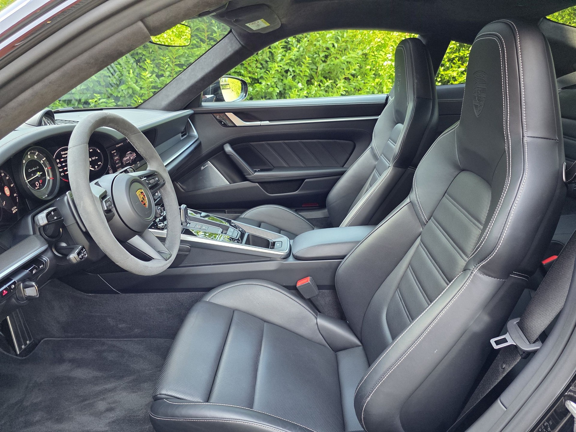 PORSCHE 911 Turbo S PDK | approved Garantie-image-12