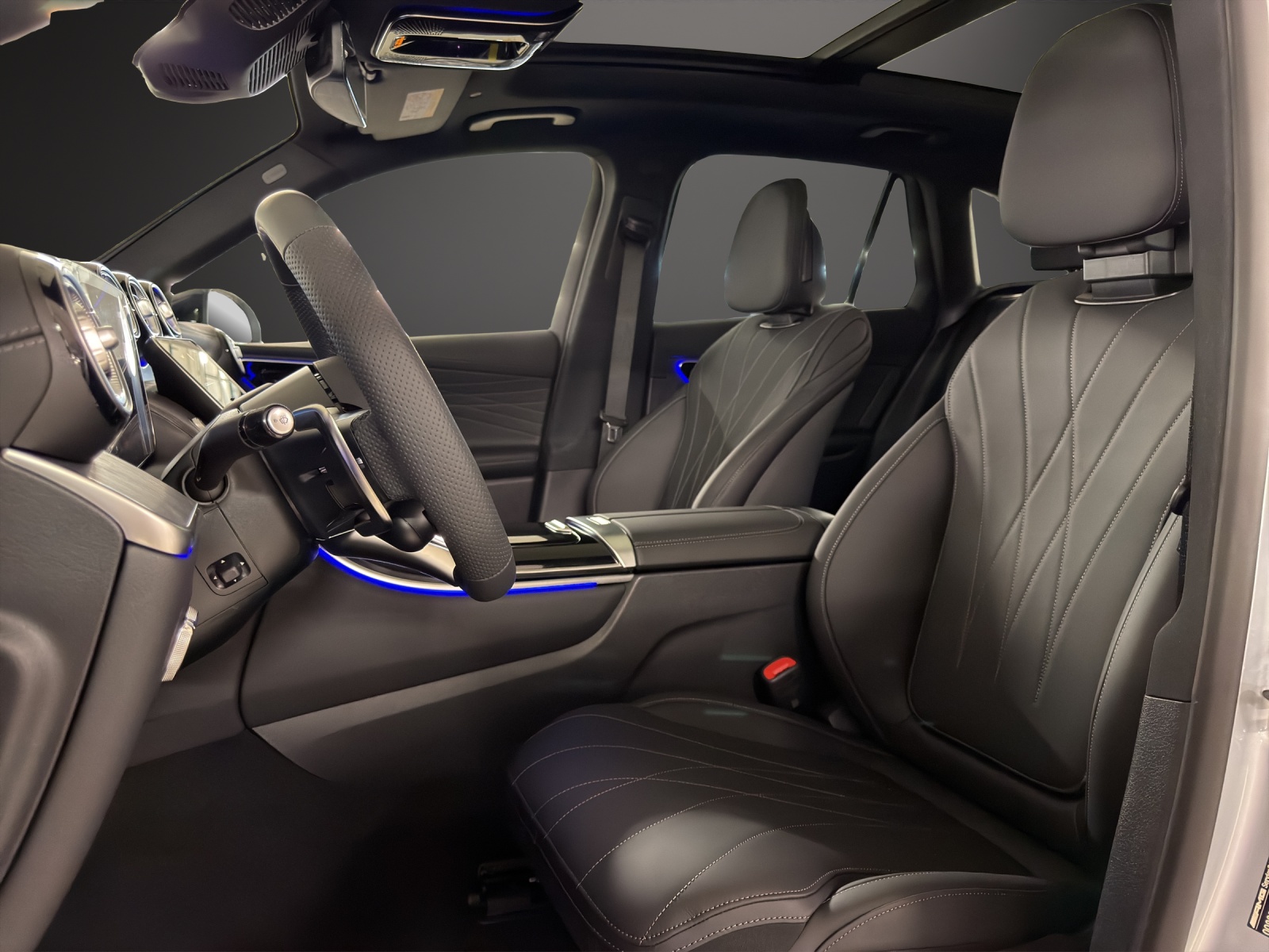 MERCEDES-BENZ GLC 53 AMG 4Matic+ 9G-Tronic-image-9