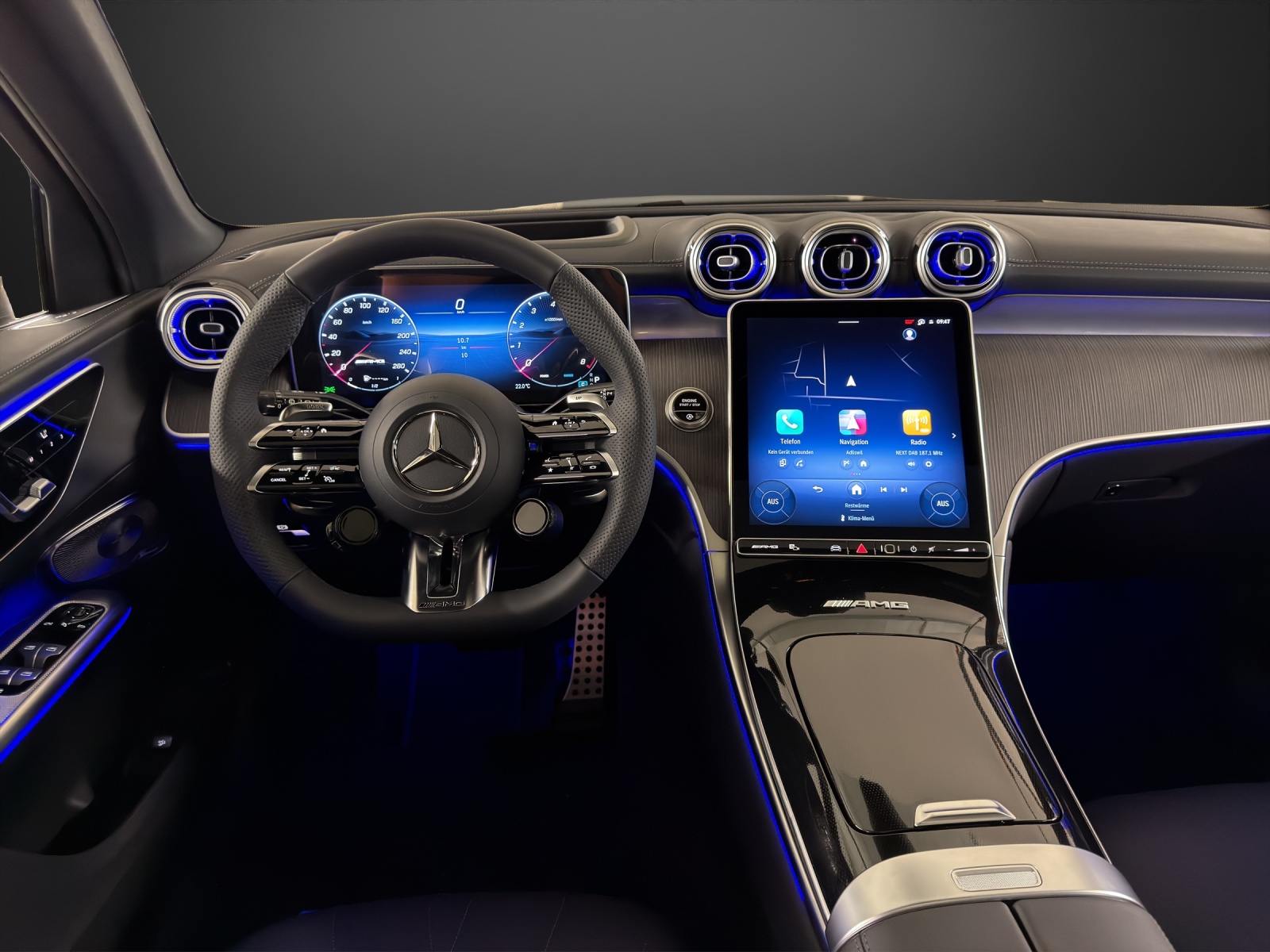 MERCEDES-BENZ GLC 53 AMG 4Matic+ 9G-Tronic-image-11