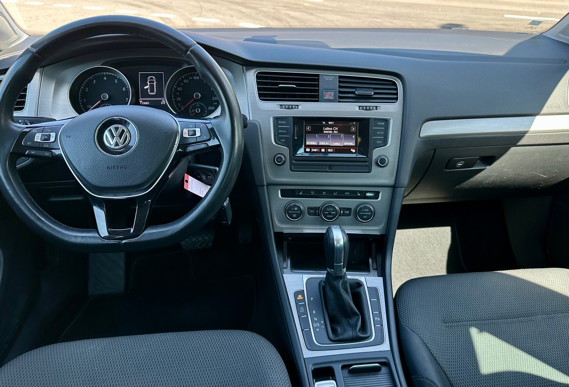 VW Golf Variant 1.4 TSI Comfortline DSG-image-8