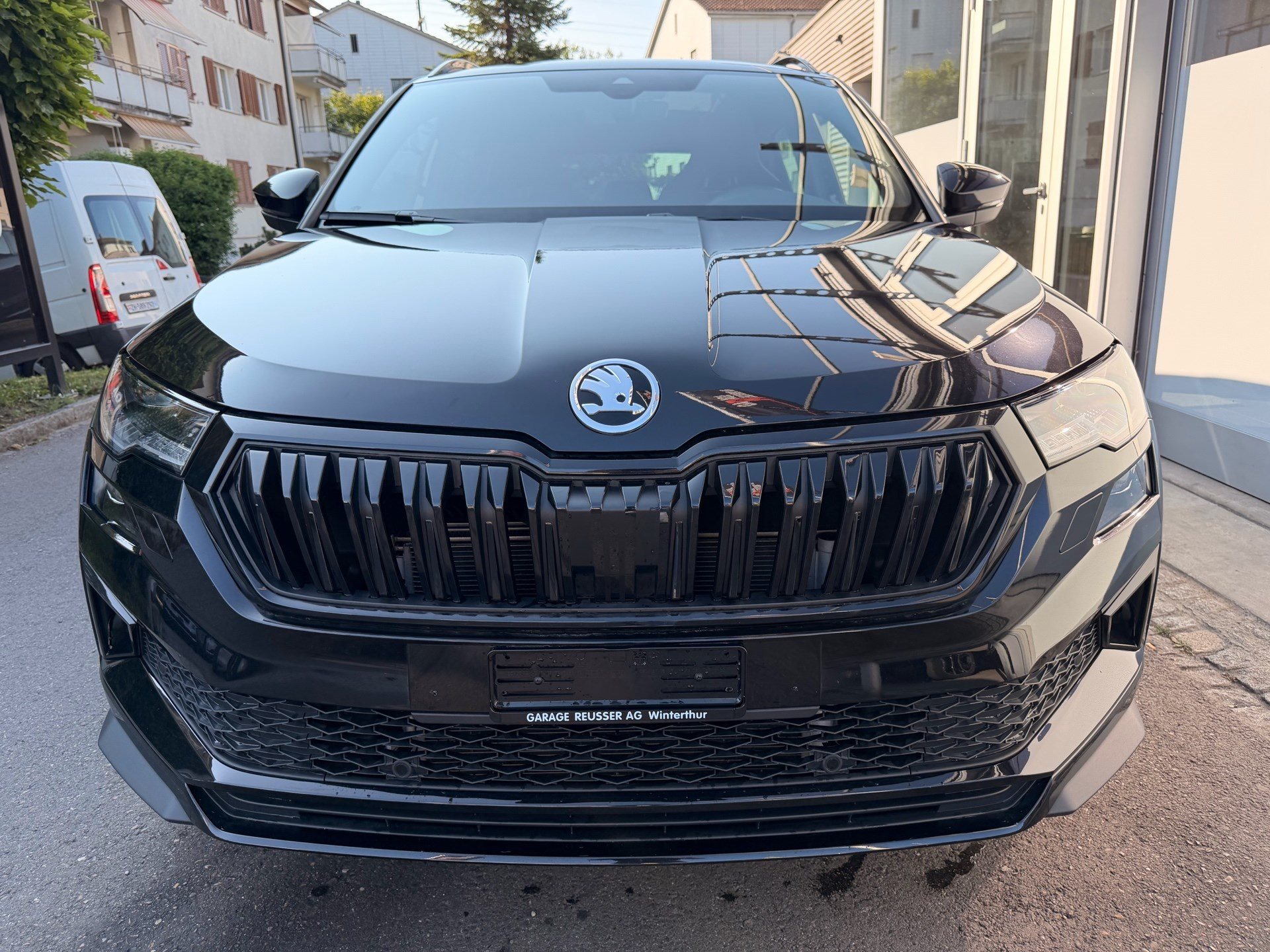 SKODA Karoq Sportline 4x4 *** PANORAMADACH ***-showroom-element-1