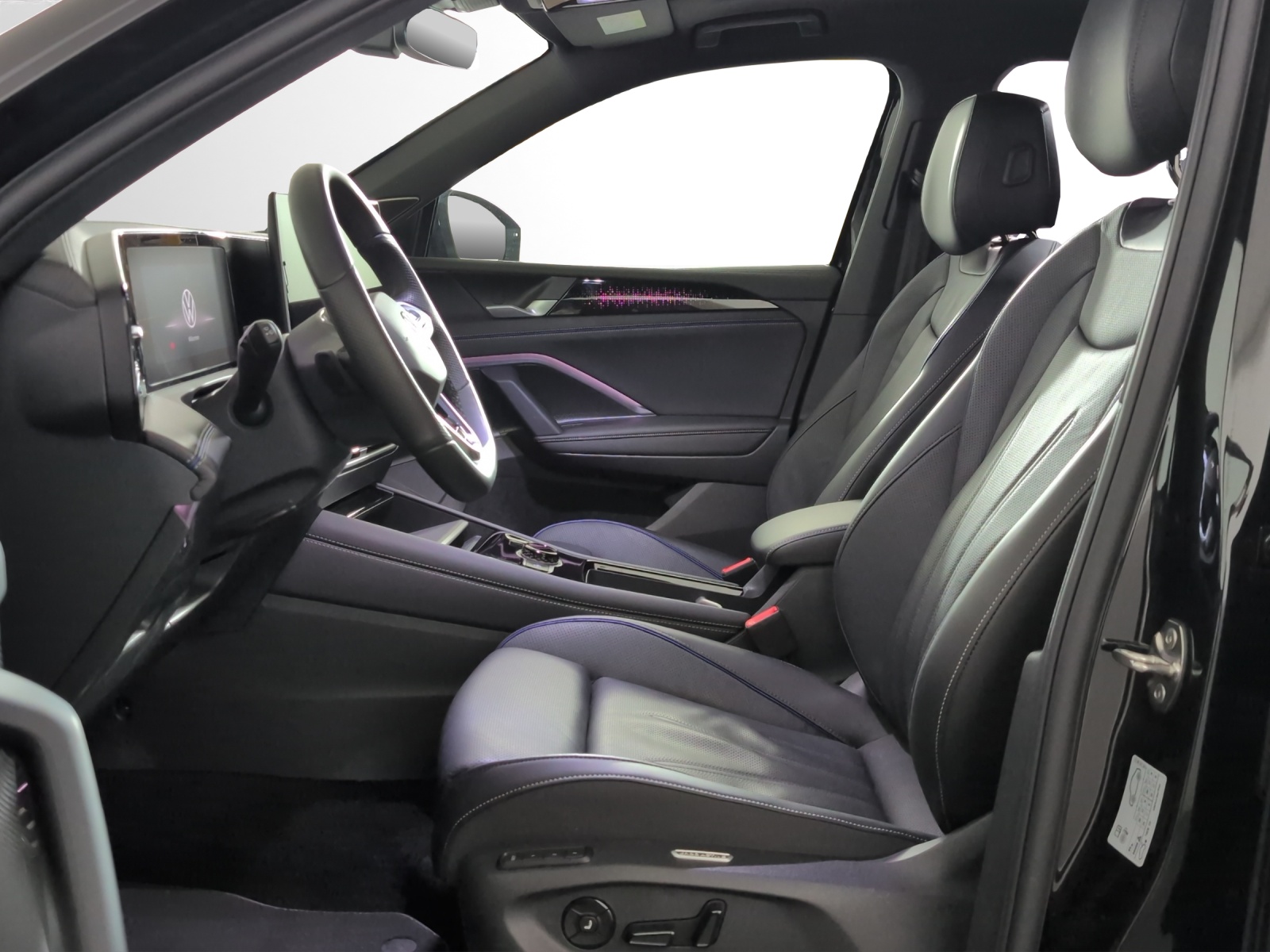 VW Tiguan 2.0 TSI United DSG 4Motion-image-5