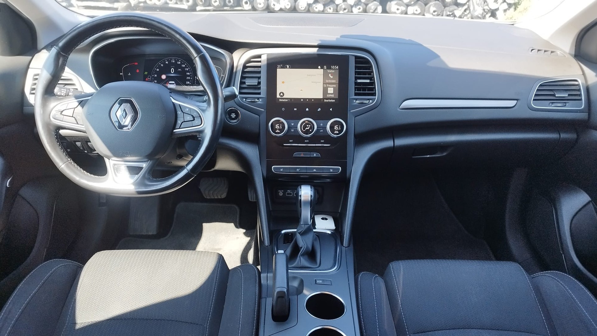 RENAULT Mégane Grandtour 1.5 dCi Business EDC-image-10