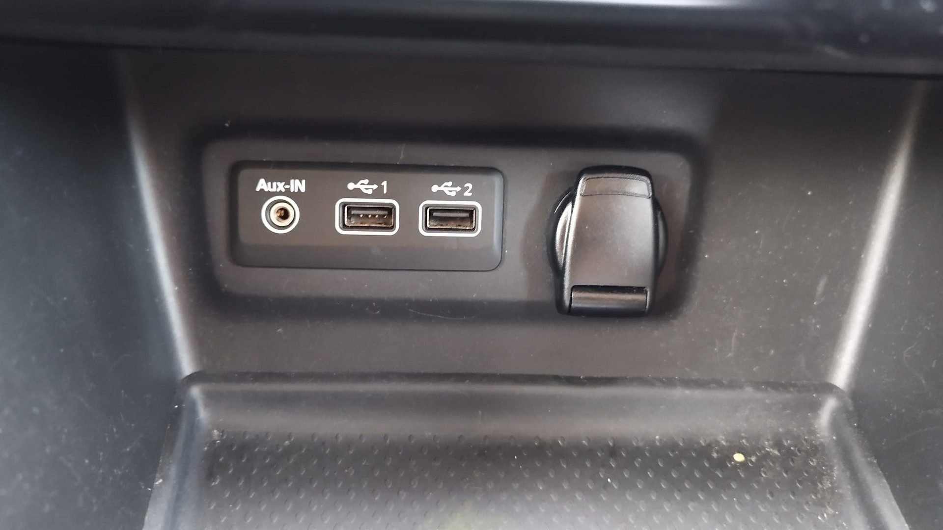 RENAULT Mégane Grandtour 1.5 dCi Business EDC-image-9