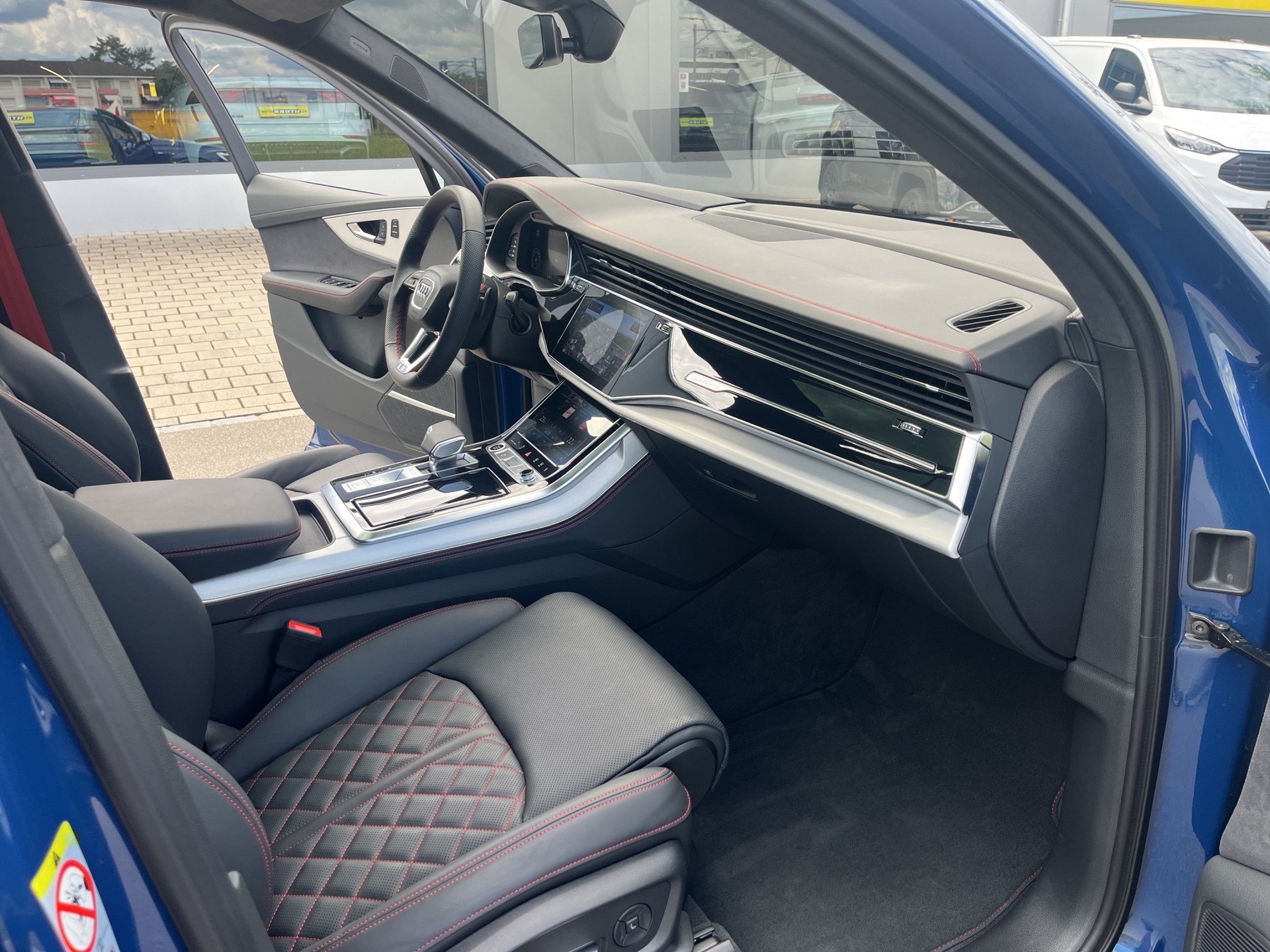 AUDI Q7 SUV TFSI quattro 250 kW S line tiptronic*7-Plätzer, AHK, S-Sportsitze PLUS, Panodach, Standheizung, (5-Jahre Garantie)-image-21