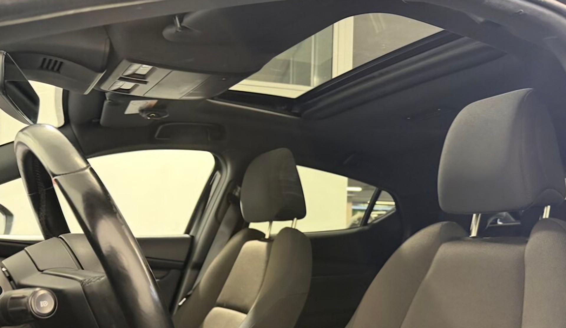 MAZDA 3 Hatchback SKYACTIV-X M Hybrid 186 Ambition Plus-image-14