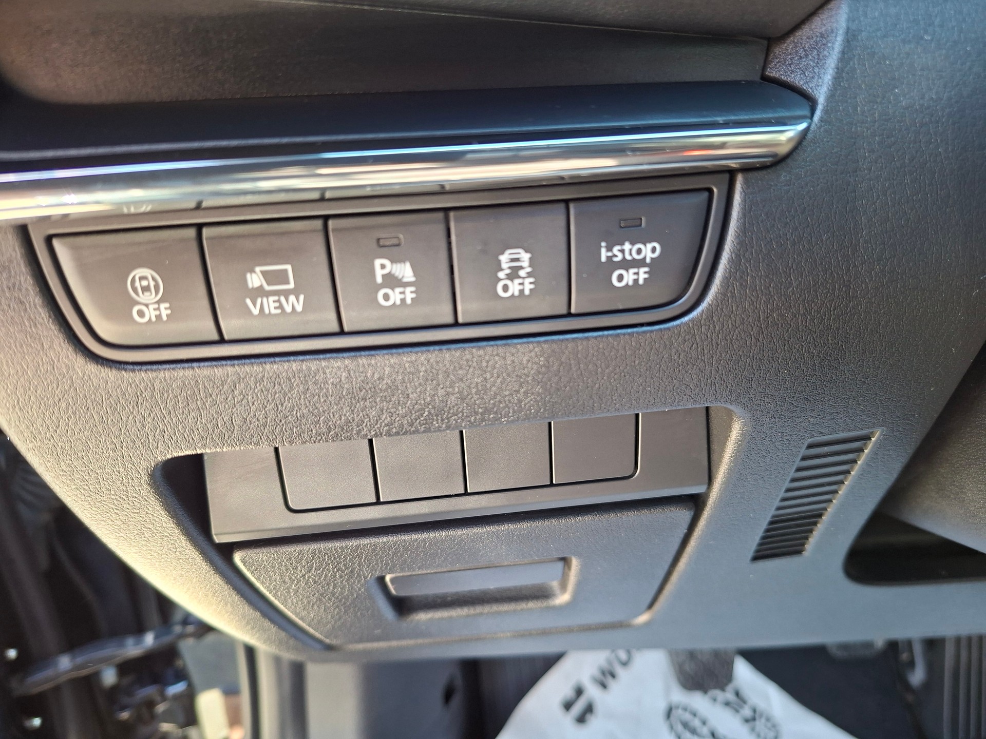 MAZDA 3 Hatchback SKYACTIV-X M Hybrid 186 Ambition Plus-image-16