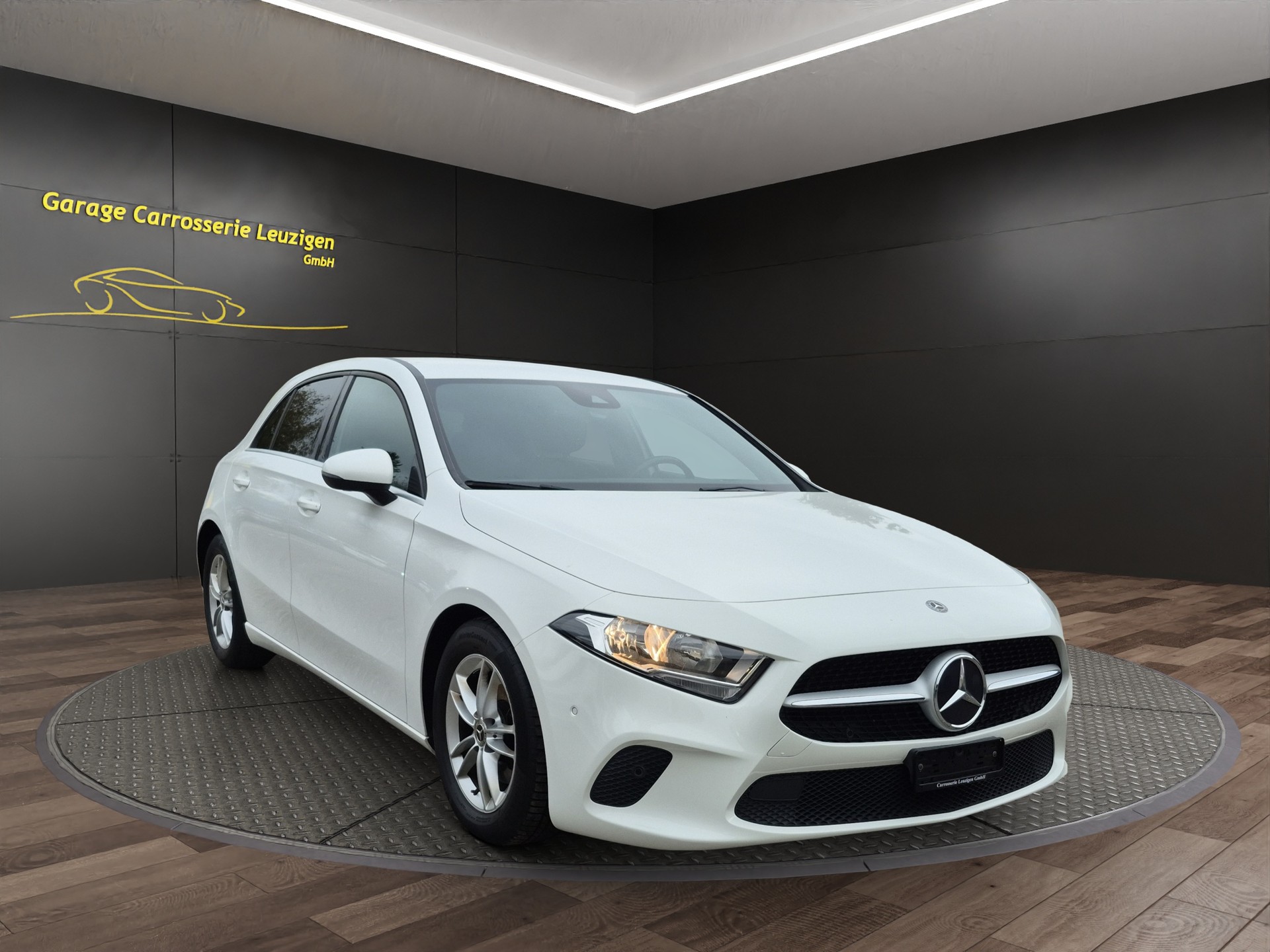 MERCEDES-BENZ A 180 d Style 7G-DCT