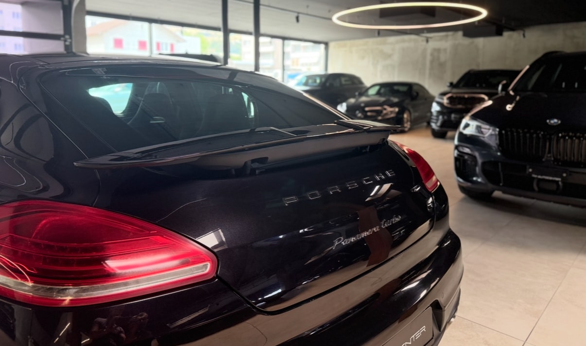 PORSCHE Panamera Turbo 4.8 PDK-image-5