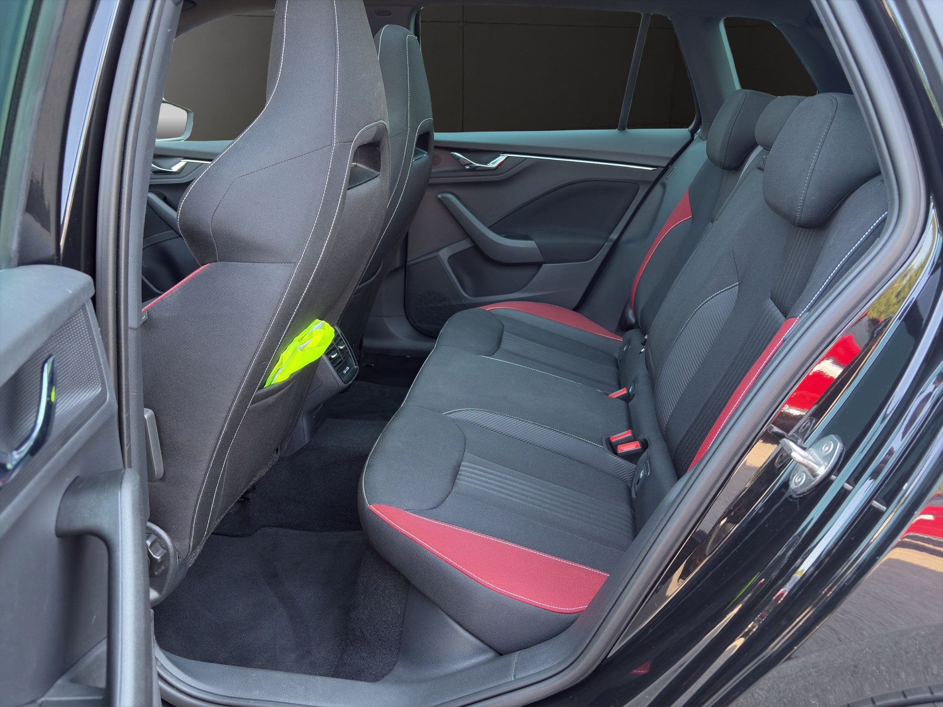 SKODA Kamiq 1.5 TSI ACT Monte Carlo DSG-image-19