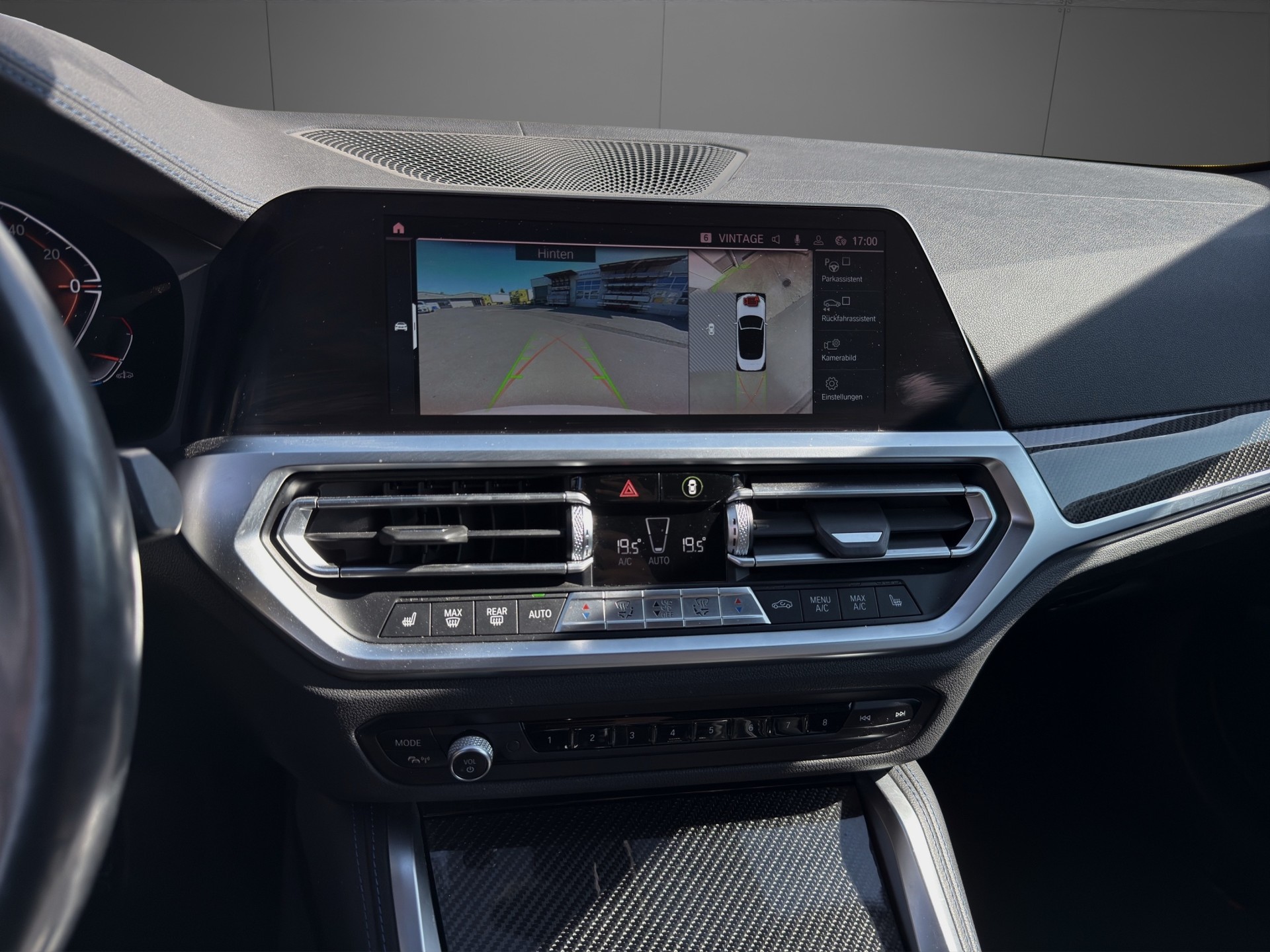 BMW 420i Cabriolet M Sport Steptronic-image-13