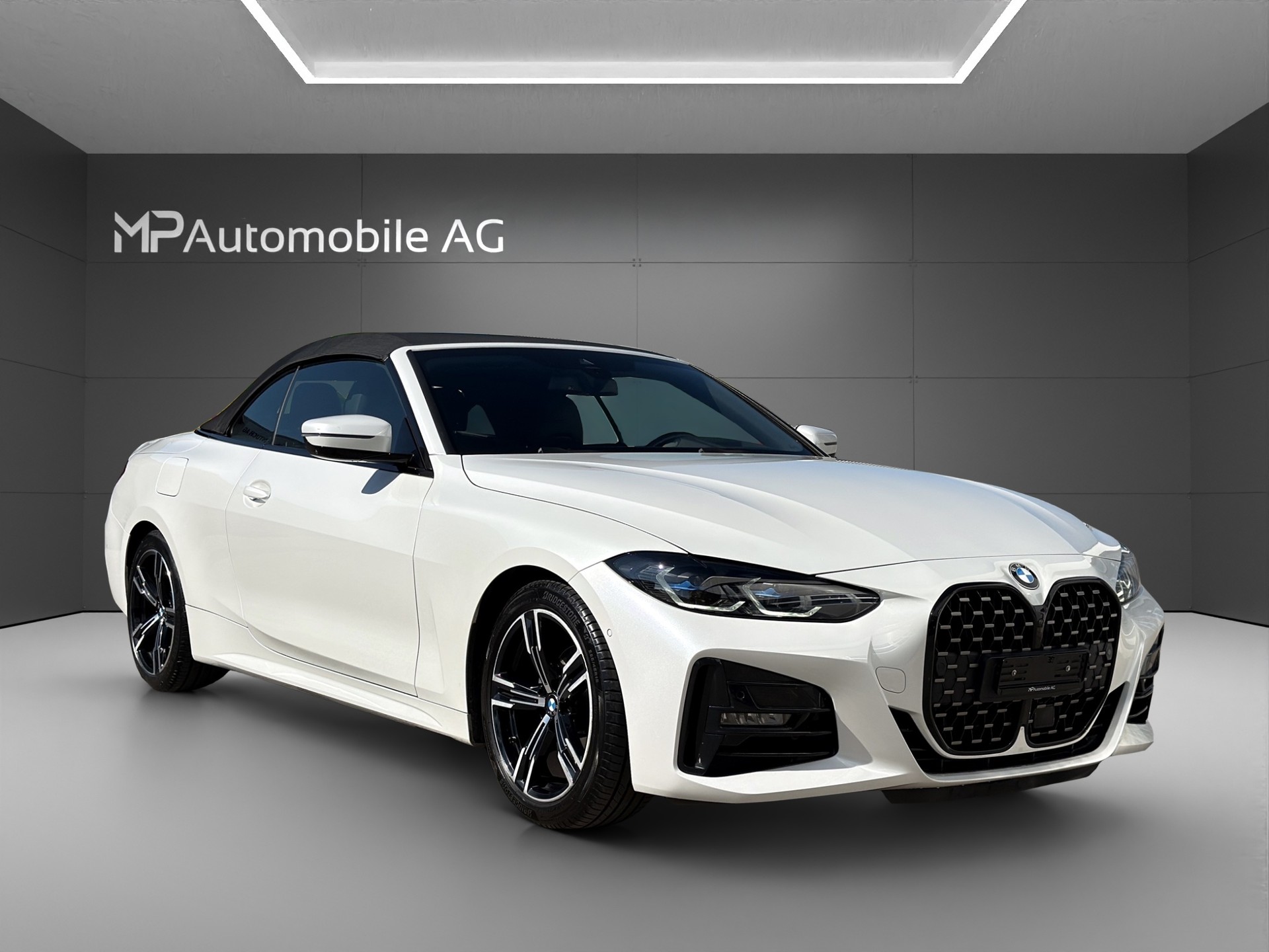 BMW 420i Cabriolet M Sport Steptronic-showroom-element-2