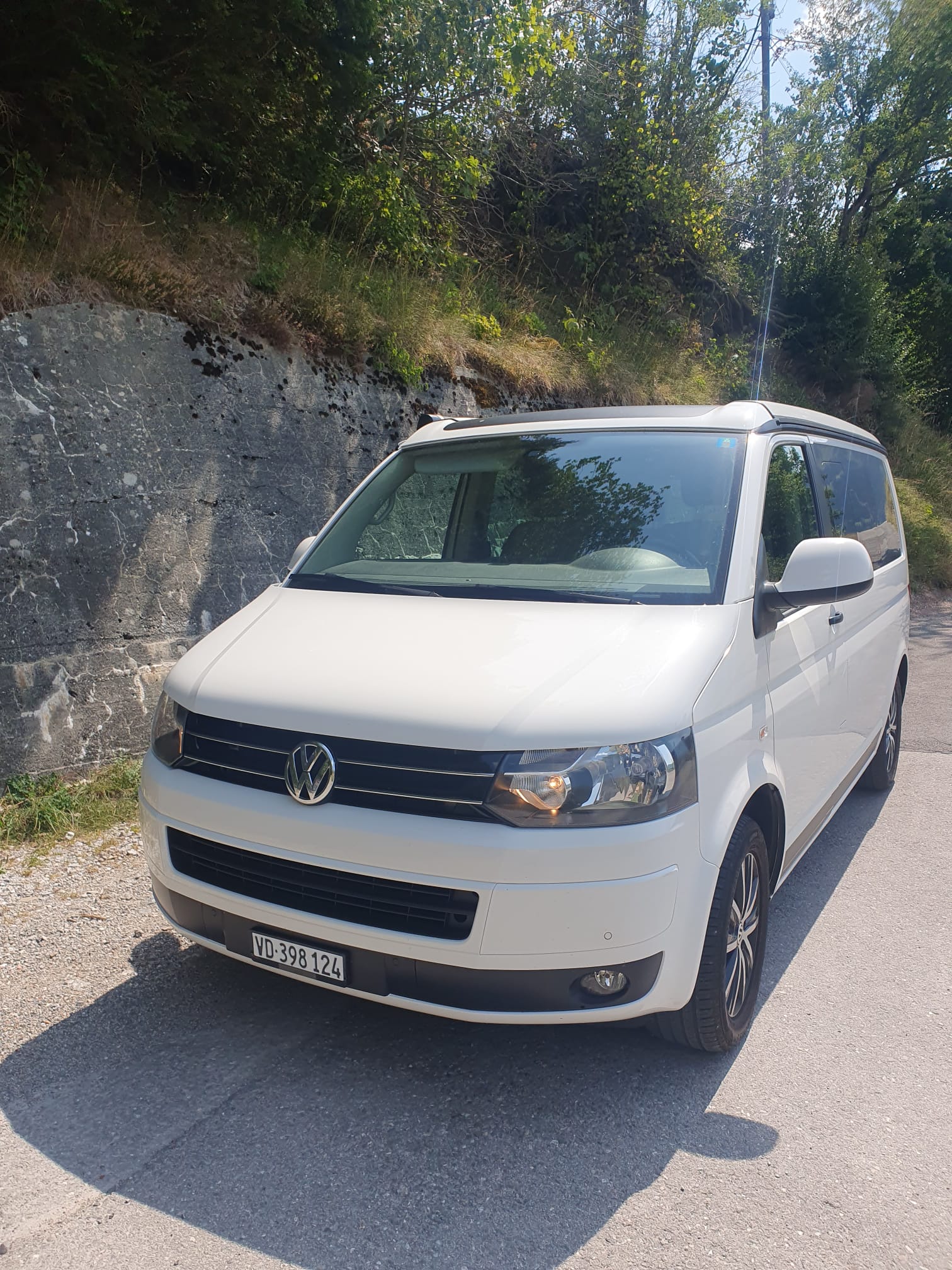 VW California Beach Edition 4Motion-image-0