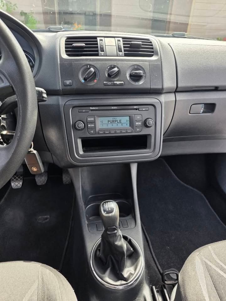 SKODA 1.2 TSI Elegance-image-2
