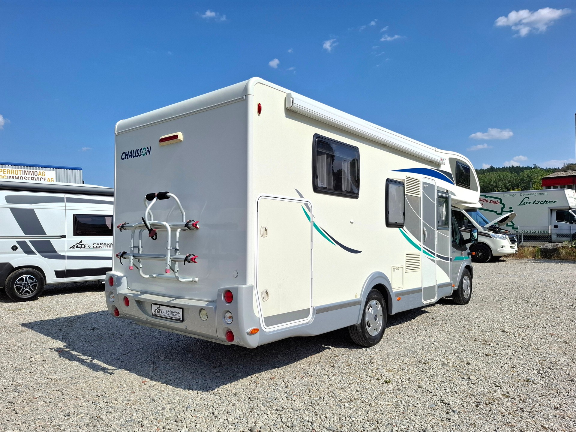 CHAUSSON Flash 19 - 5 Plätzer, Alkoven, Queensbett, Heckgarage, Dieselheizung-image-3