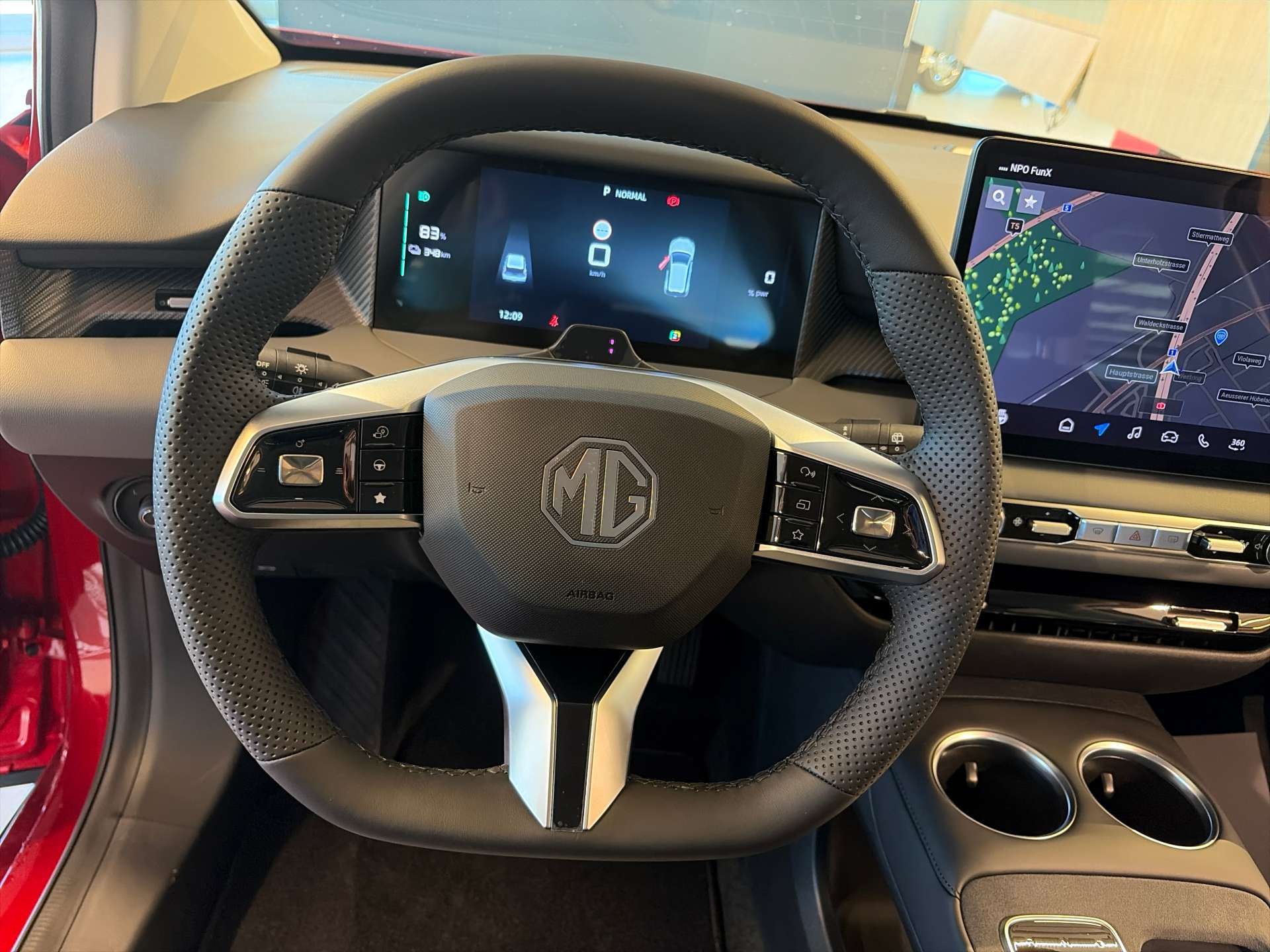 MG 4 EV 64kWh Premium Facelift Automat-image-15