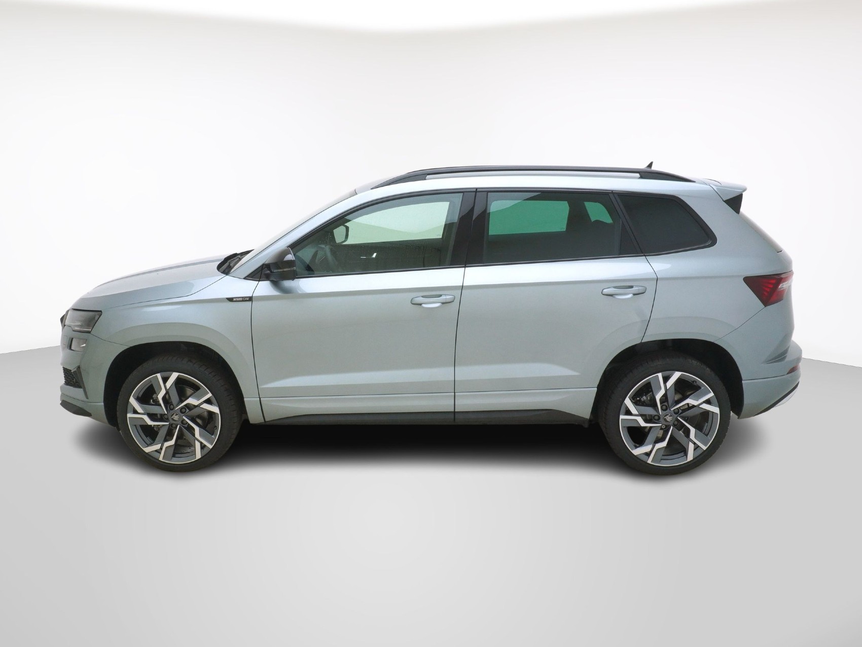 SKODA Karoq 2.0 TSI SportLine DSG 4x4-image-1