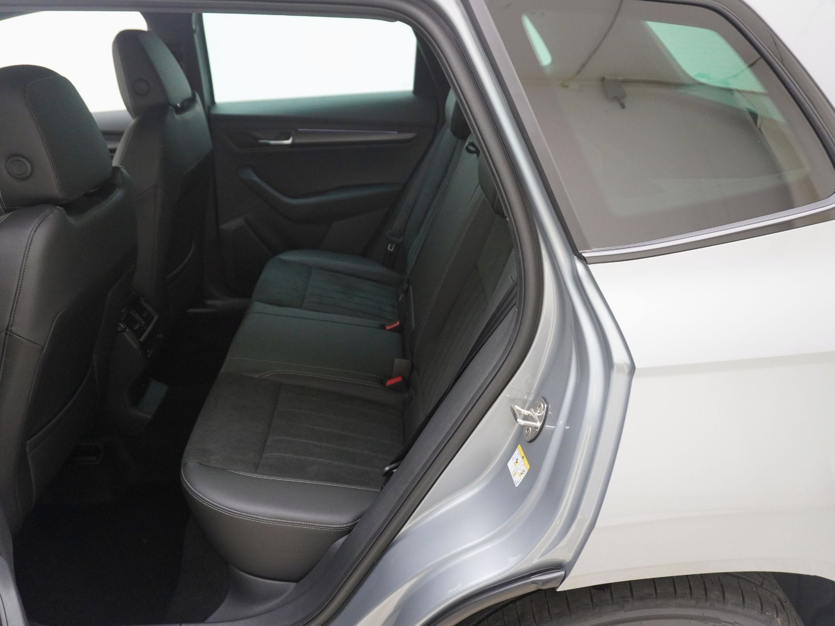SKODA Karoq 2.0 TSI SportLine DSG 4x4-image-14