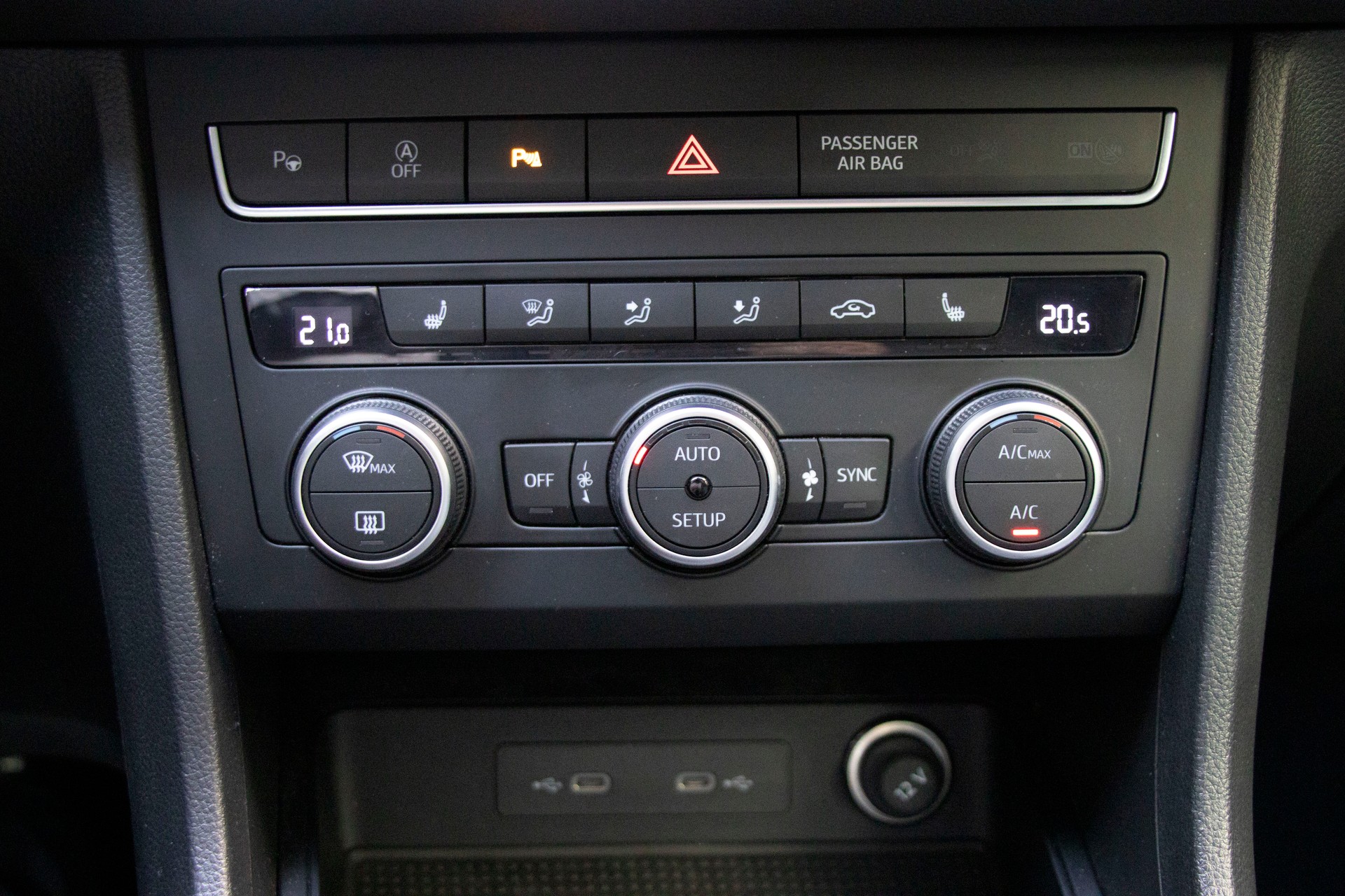 SEAT Ateca 2.0 TDI CR Style DSG-image-8