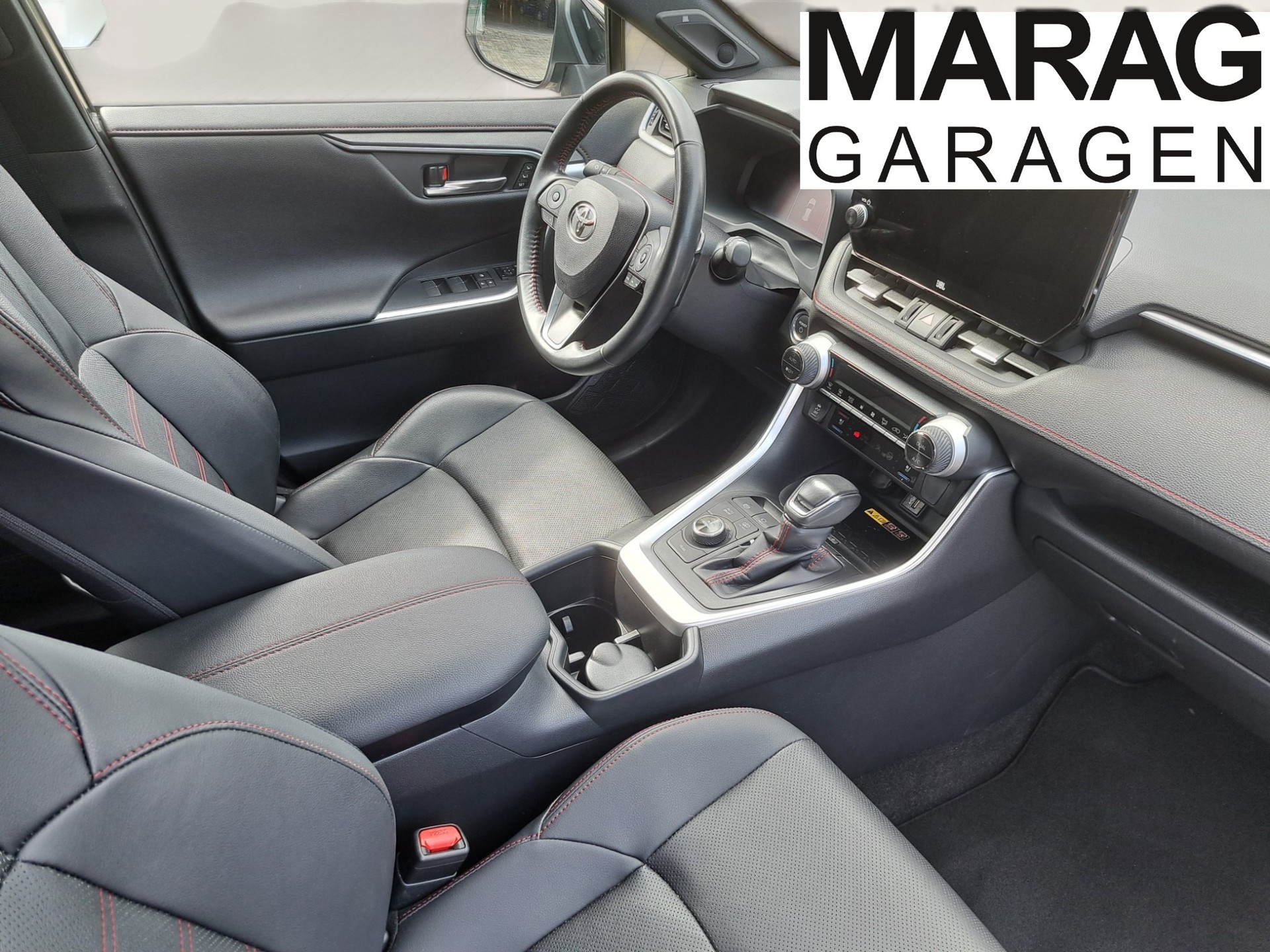 TOYOTA RAV-4 2.5 PHEV Platinum e-CVT 4WD-image-4
