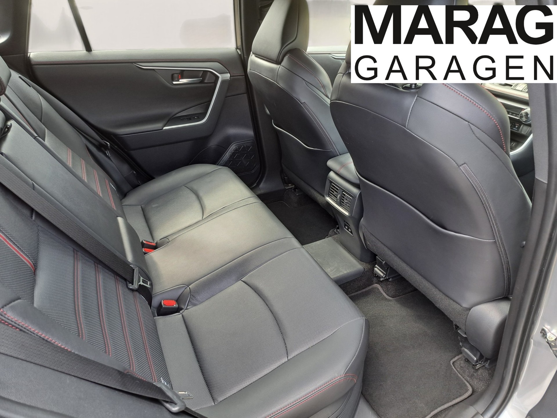TOYOTA RAV-4 2.5 PHEV Platinum e-CVT 4WD-image-5