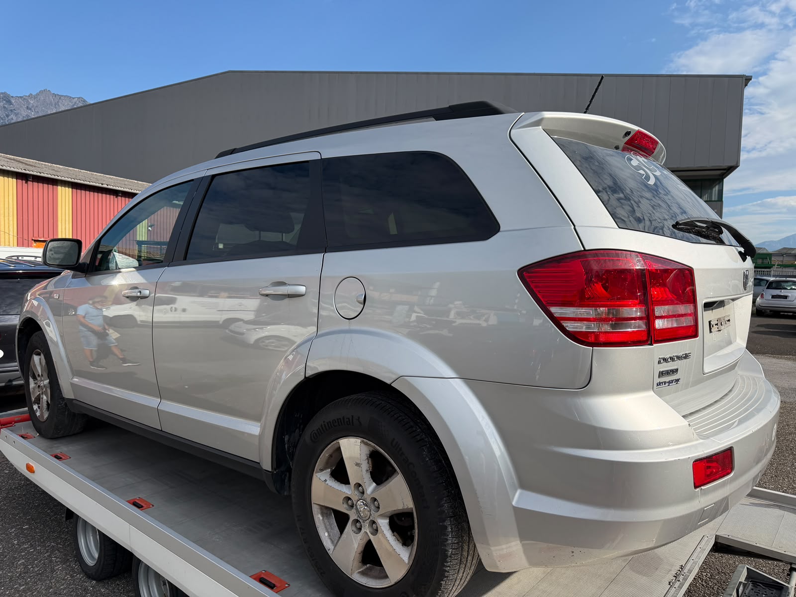 DODGE Journey 2.0 CRD SXT Automatic-image-4