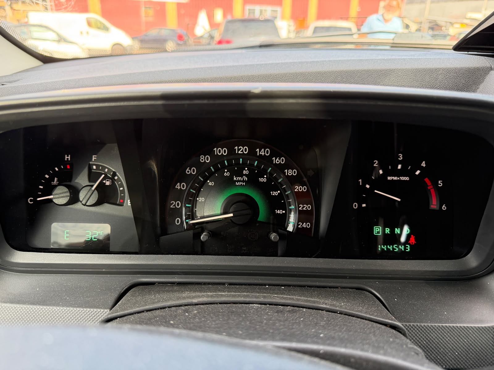 DODGE Journey 2.0 CRD SXT Automatic-image-9
