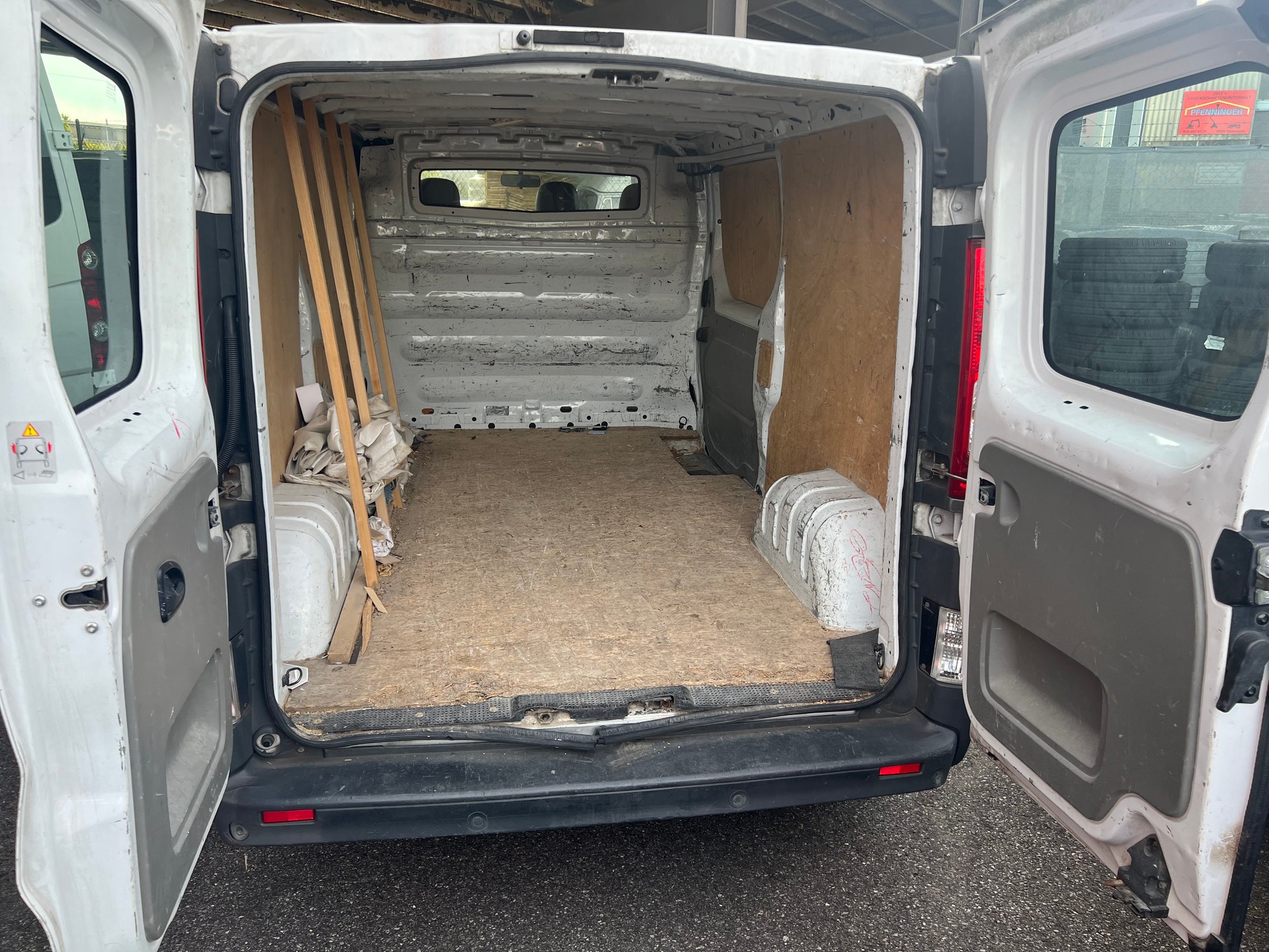 OPEL Vivaro 2.0 CDTI 2.9t L2H1-image-8