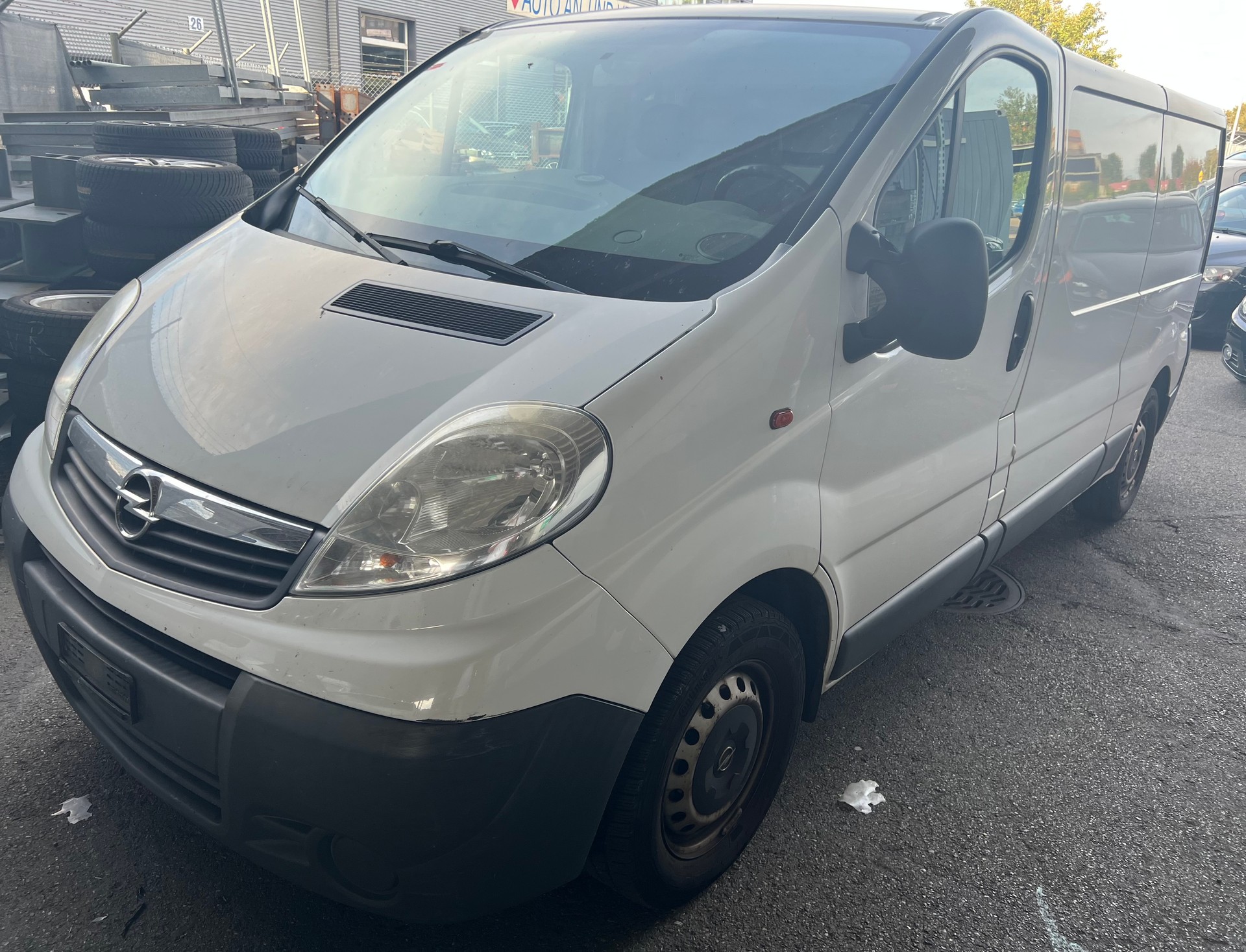 OPEL Vivaro 2.0 CDTI 2.9t L2H1-image-2